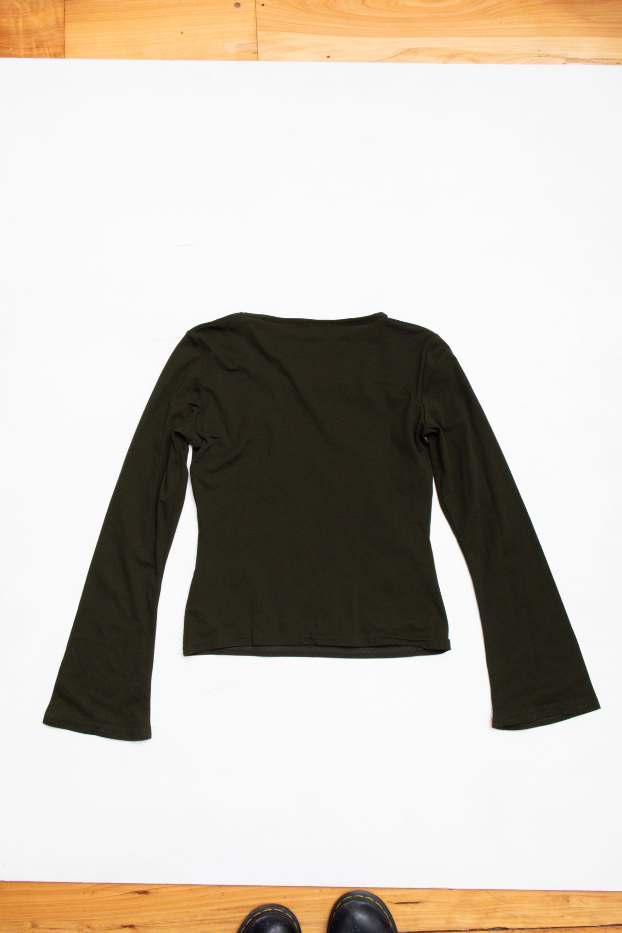 #80 Morgan khaki print mesh long sleeve | Size 8 | C. 152