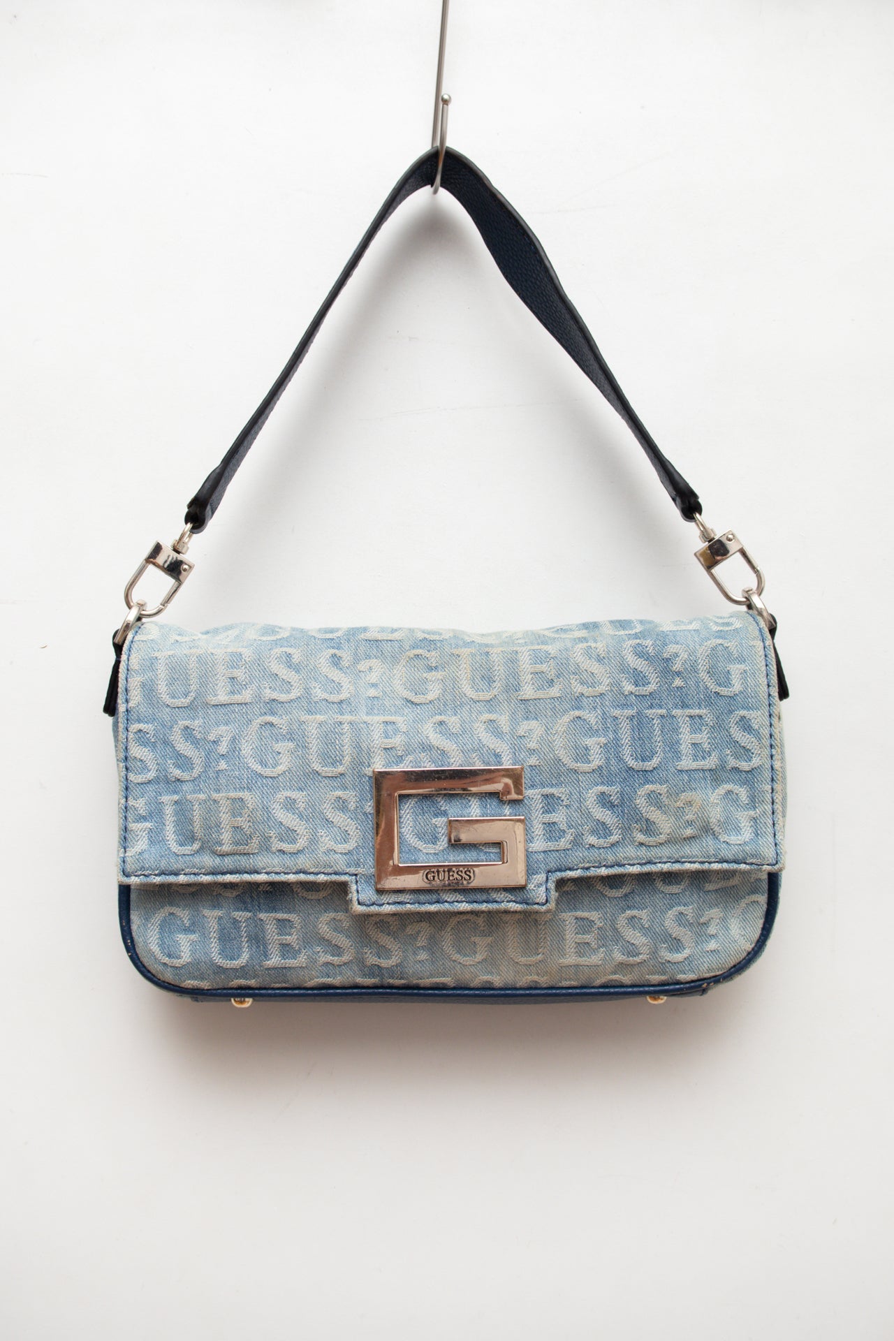 #239 GUESS denim monogram shoulder bag | c. 158