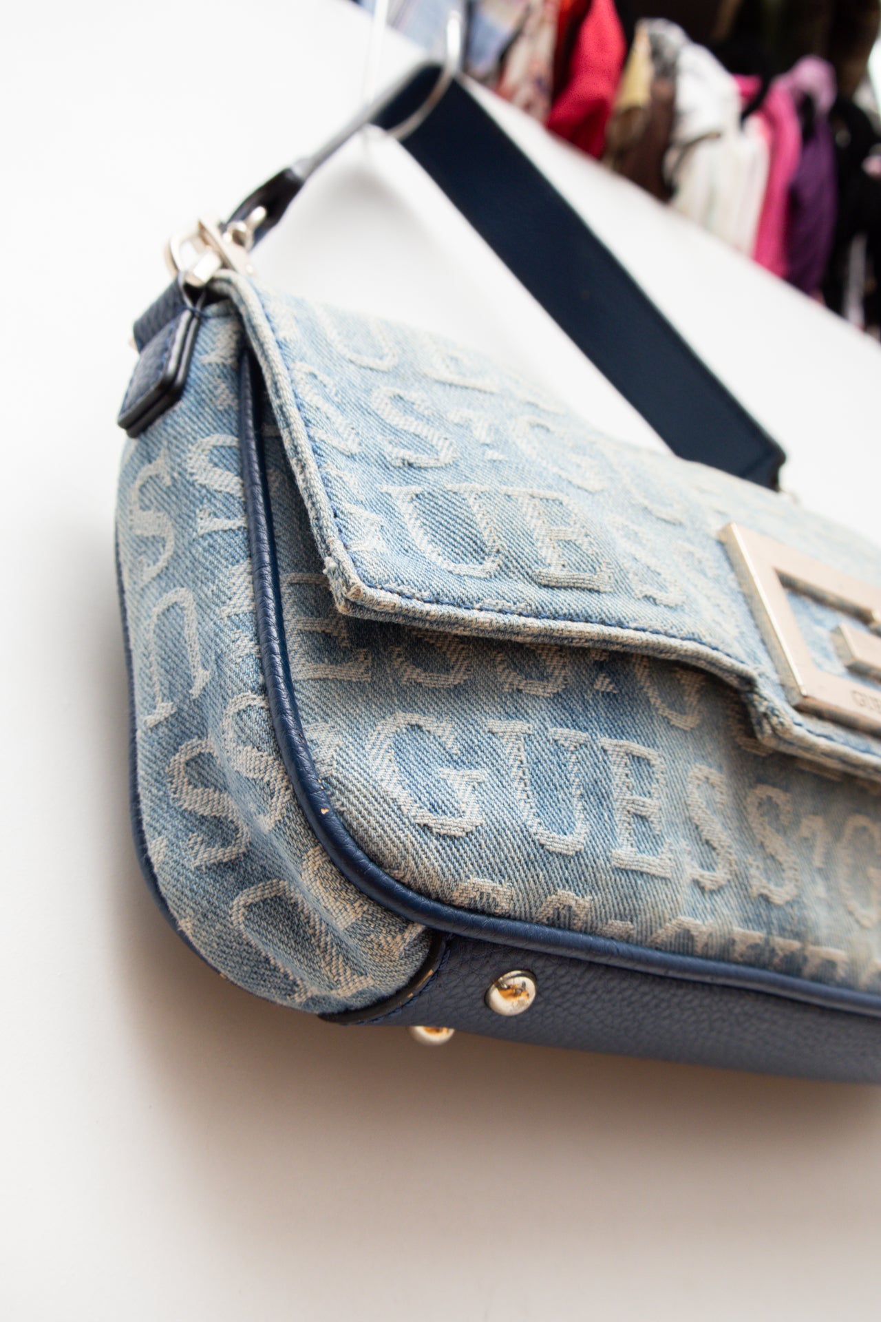 #239 GUESS denim monogram shoulder bag | c. 158
