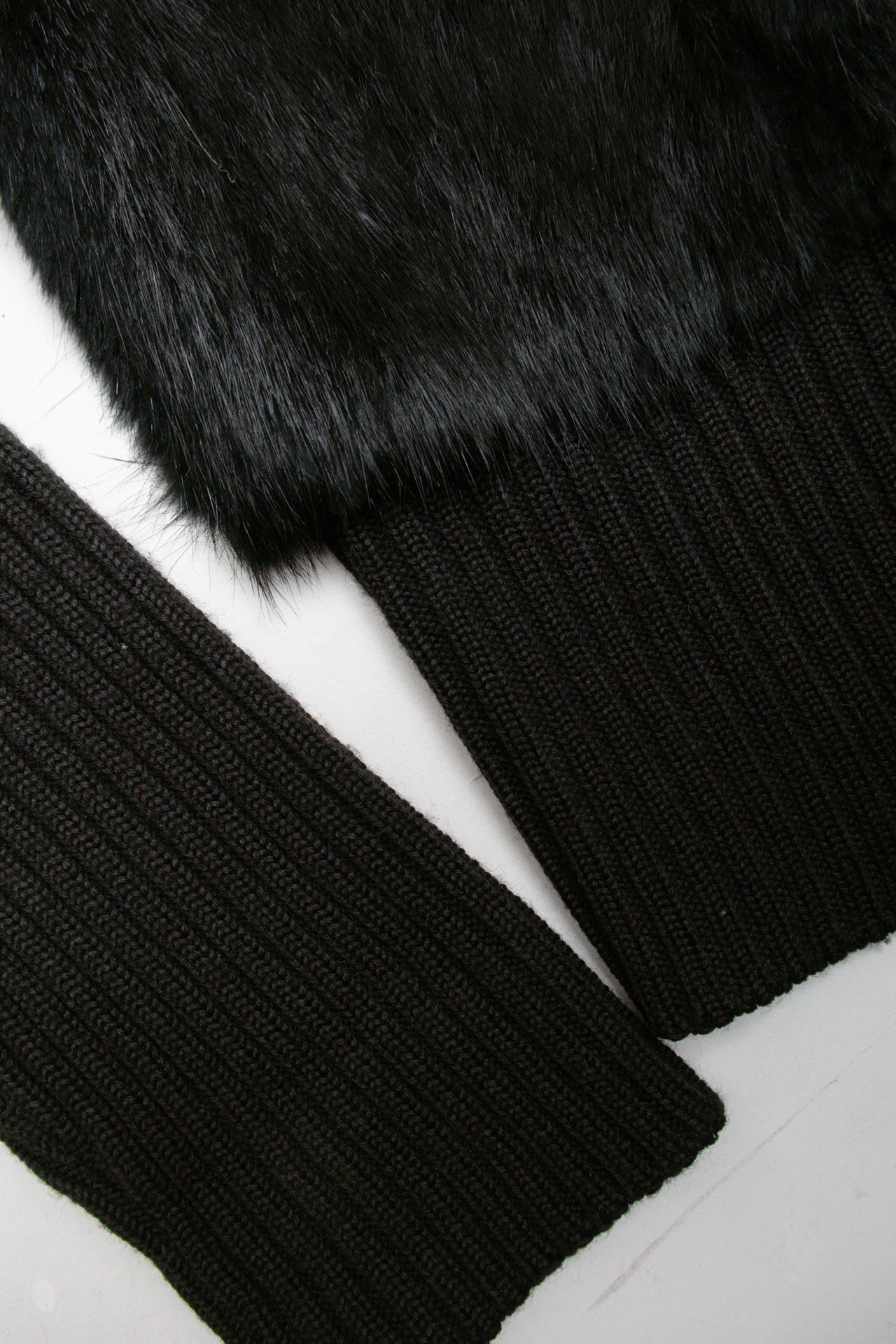 #102 Black Faux fur knit jacket | Size 10 | C. 152