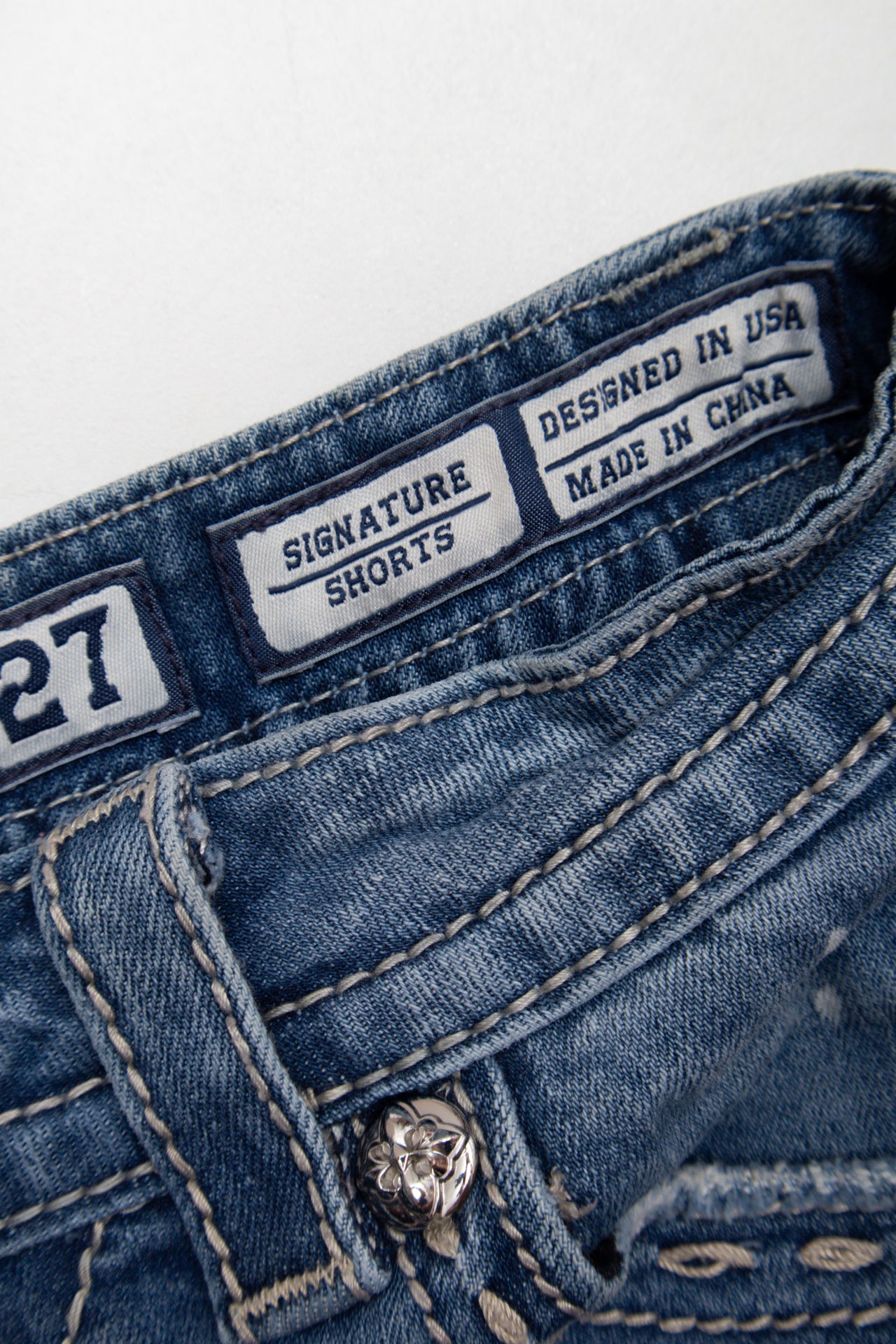 #109 Miss Me denim cut off shorts | Size 8 | C. 152