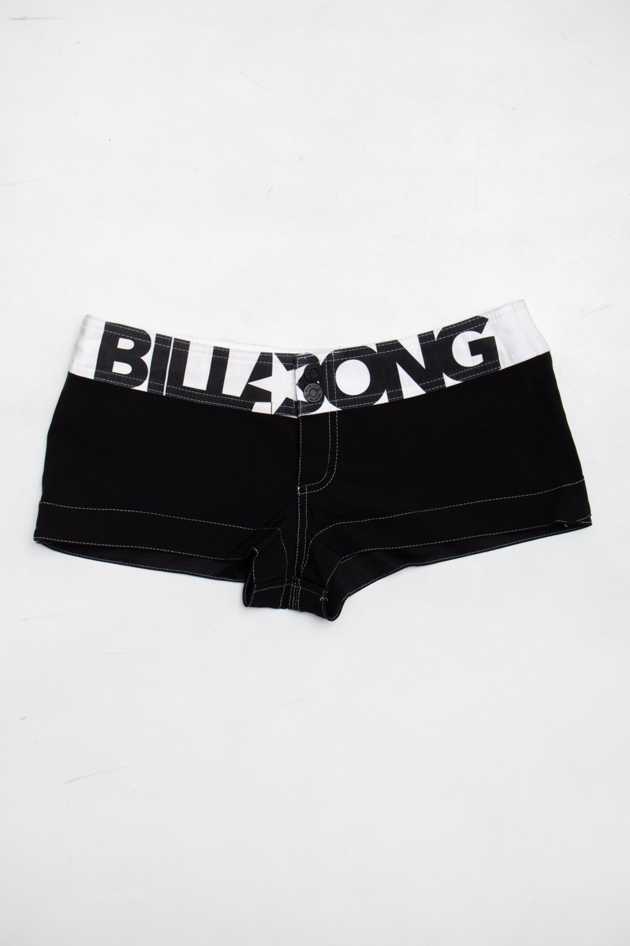 #112 Billabong micro shorts | Size 8 | C. 152