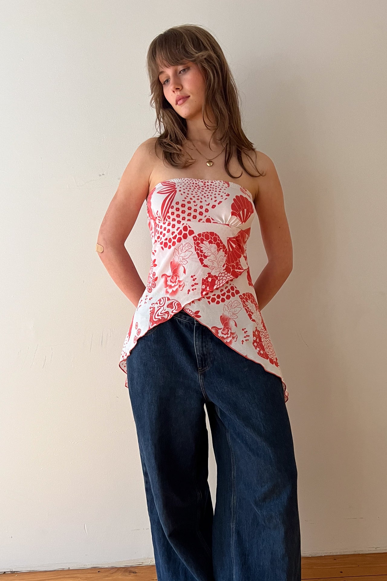 #242 floral print strapless top | c. 162 | size 8
