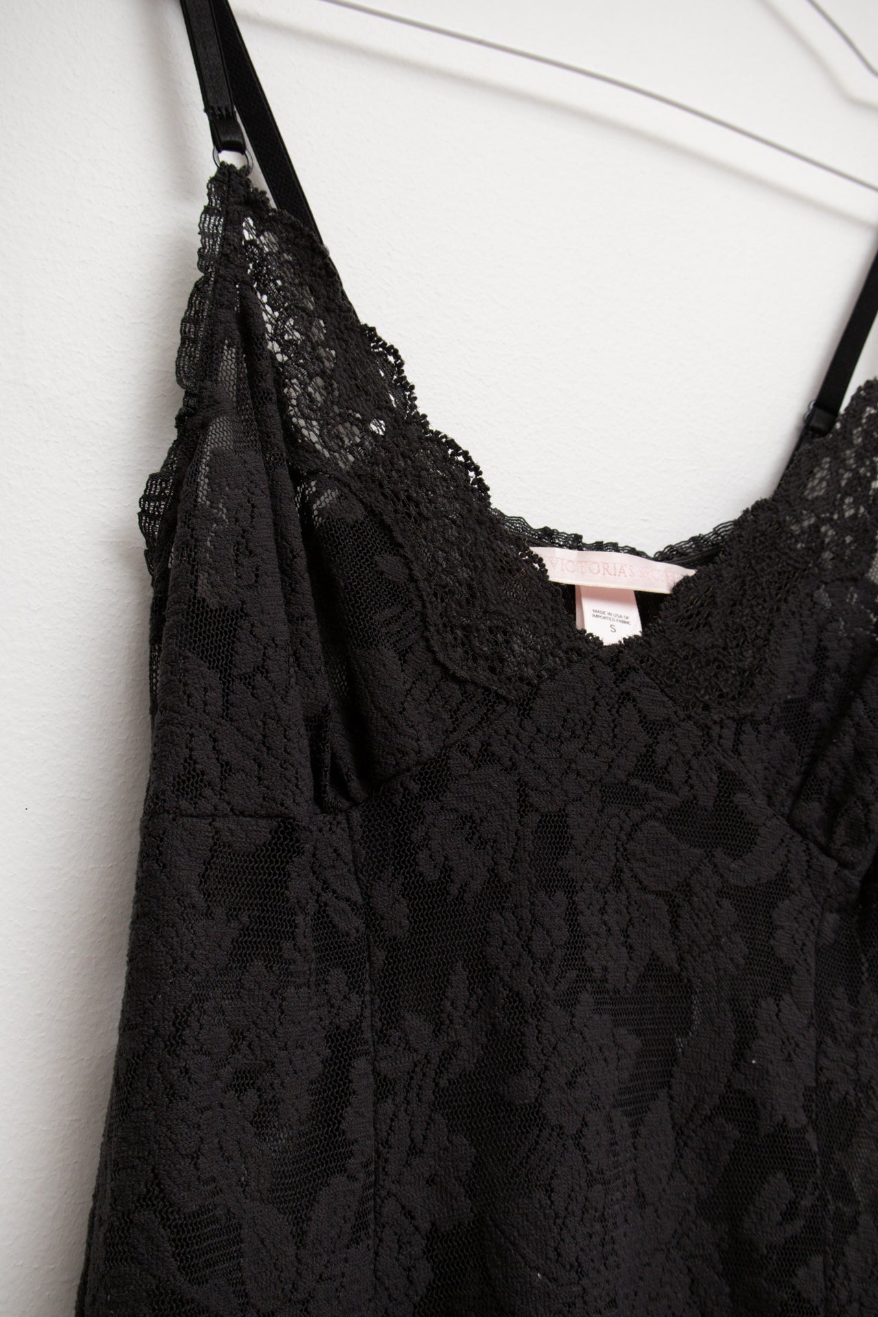 #129 USA Victoria's Secret lace mini | Size 8 | C. 152