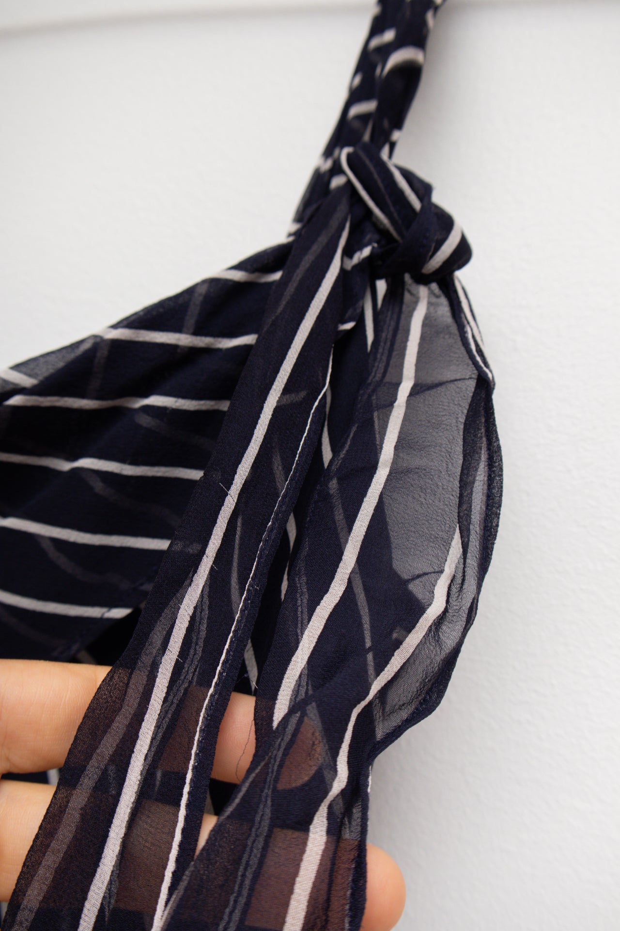 #135 USA Laundry silk sheer midi *Navy | Size 8 | C. 152