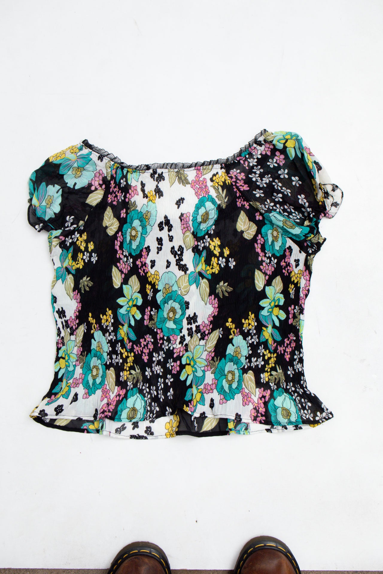 #43 Floral Mesh Shirt | Mason's Picks | Size 10