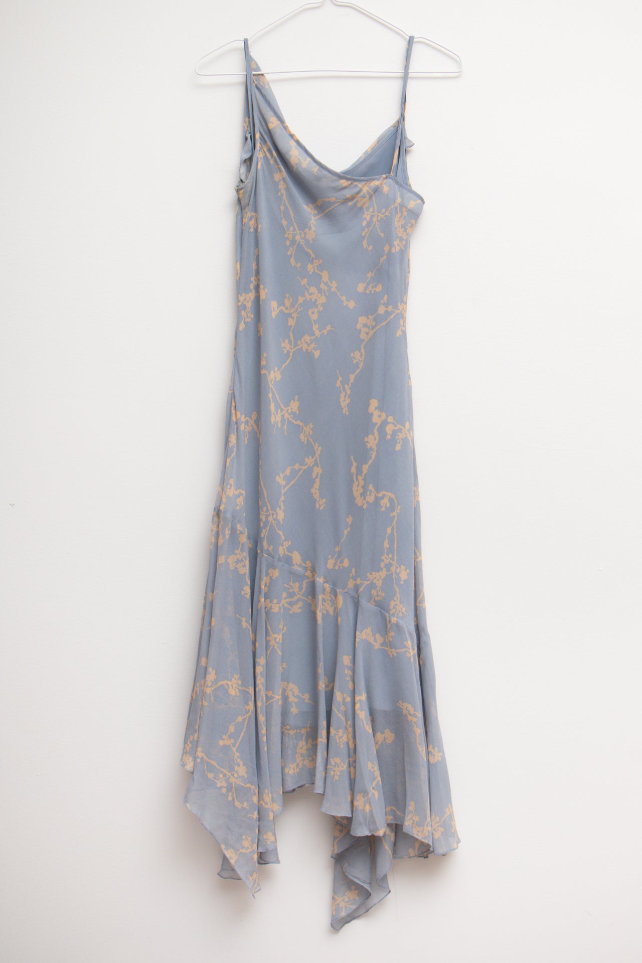 #137 BCBG Pale blue pattern sheer lined midi | Size 10 | C. 152