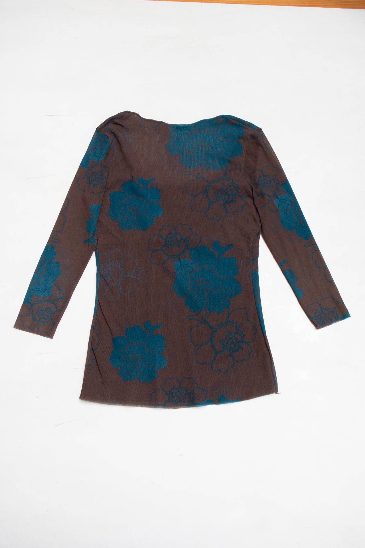#06 Lucy + Fiona mesh floral top | c. 159 | size 10