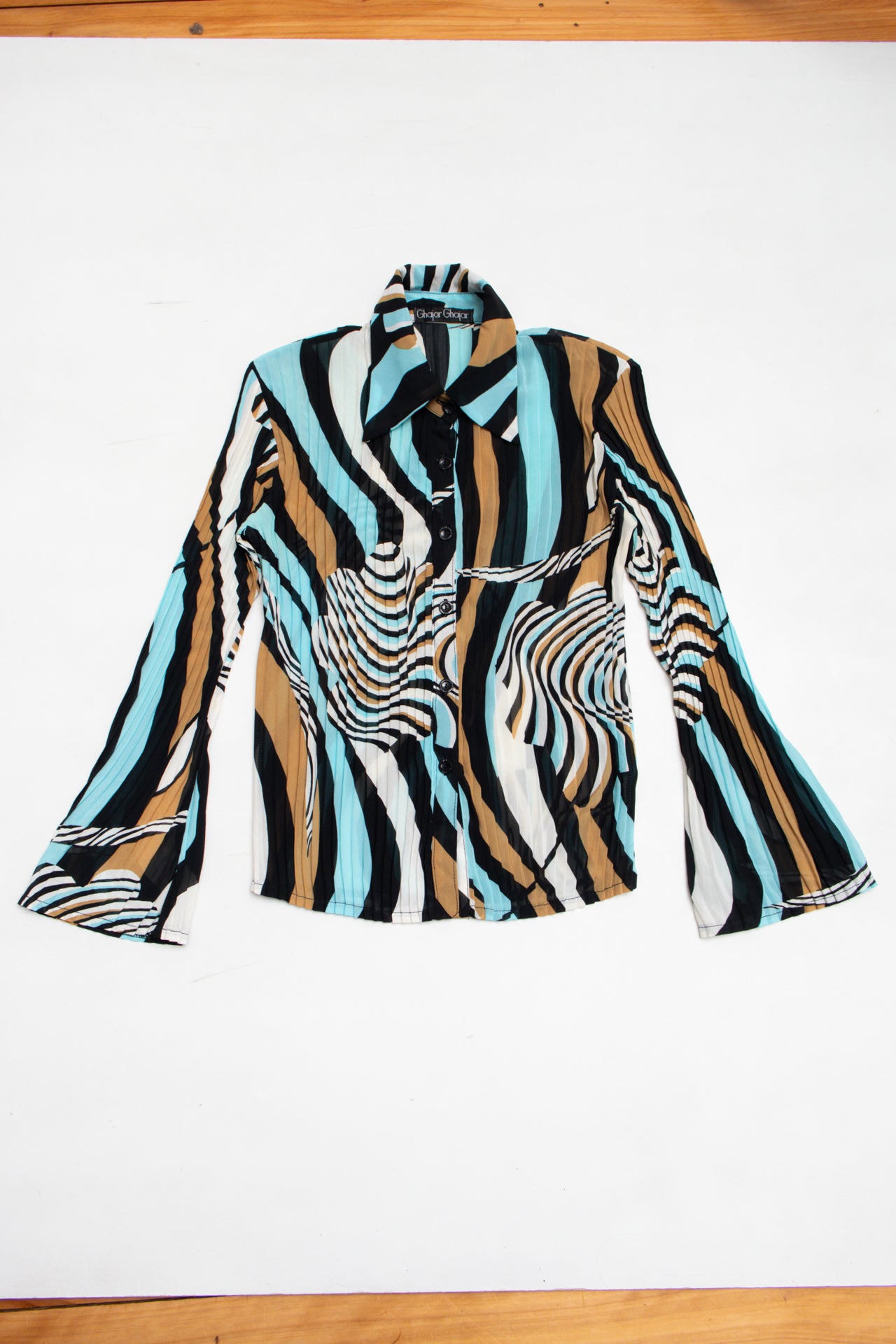 #09 Ghajar Ghajar psychedelic print shirt | c. 159 | size 10