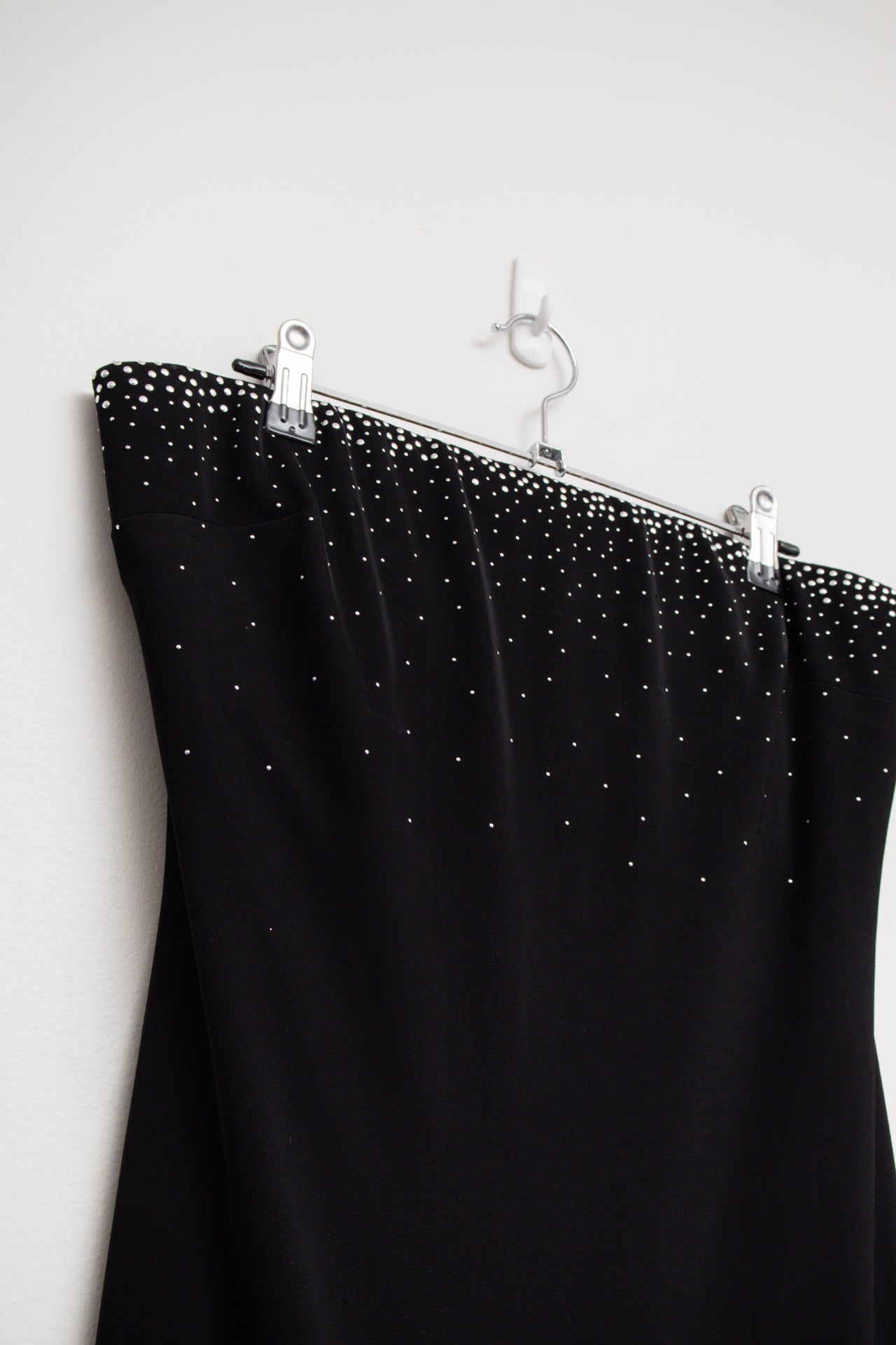 #144 Clique Diamante strapless gown | Size 12 | C. 152