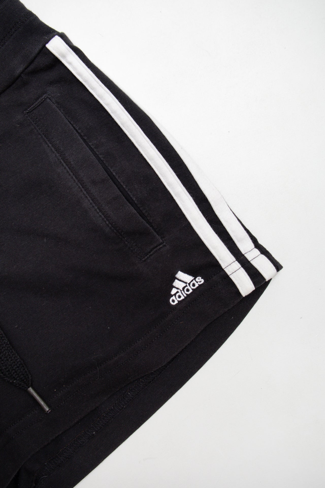#161 Adidas Black (White Stripe) Mini Shorts | Size 6 | C. 152