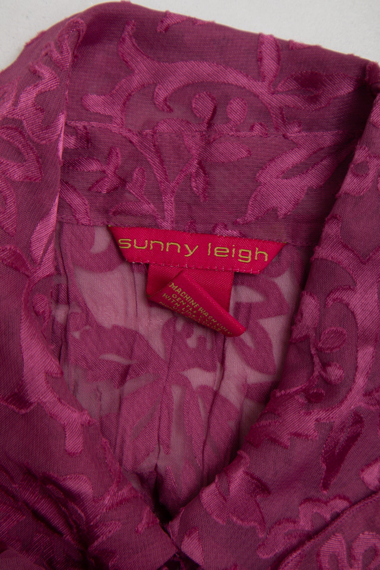 #77 Sunny Leigh floral semi sheer shirt | c. 159 | size 12