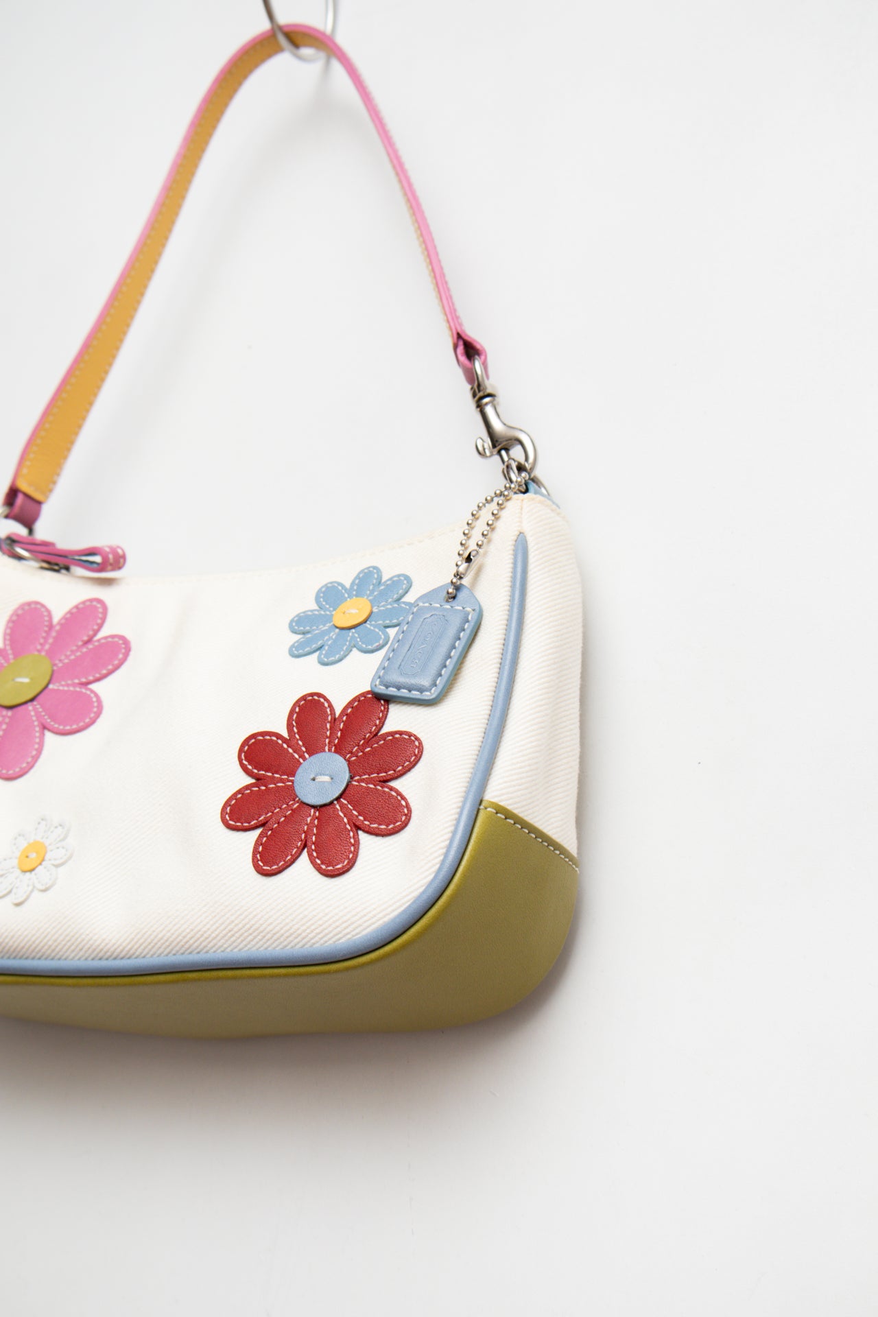 #208 *Rare* Coach Canvas leather flower demi | C. 152