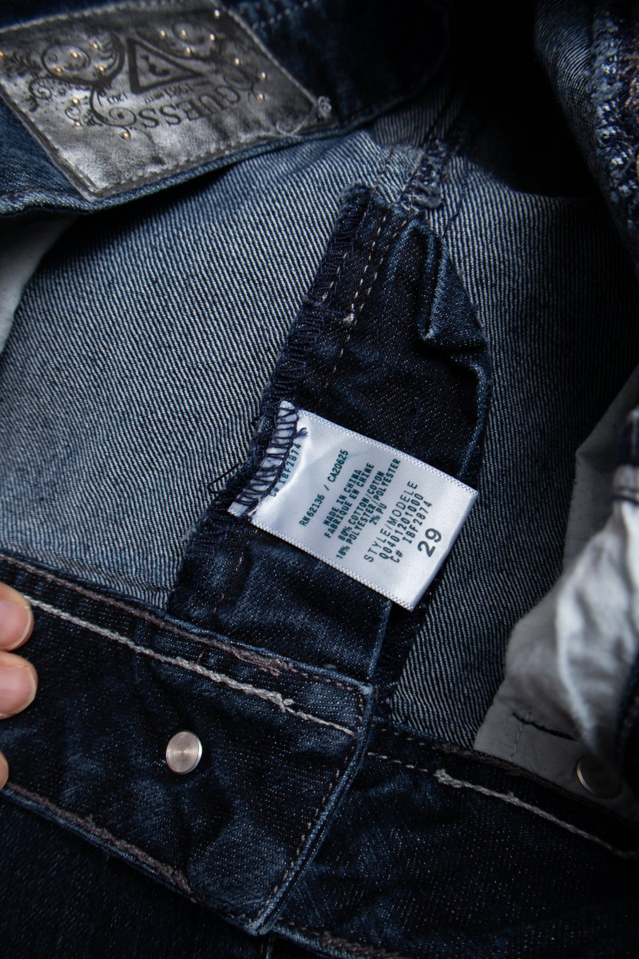 #172 Y2K Guess low-rise bootcut jeans | Size 10/12 | C. 152