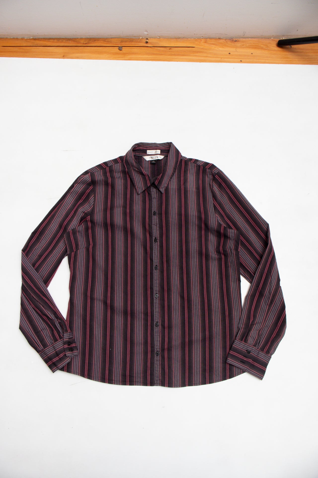 #106 Old Navy deep magenta striped shirt | c. 159 | size 12