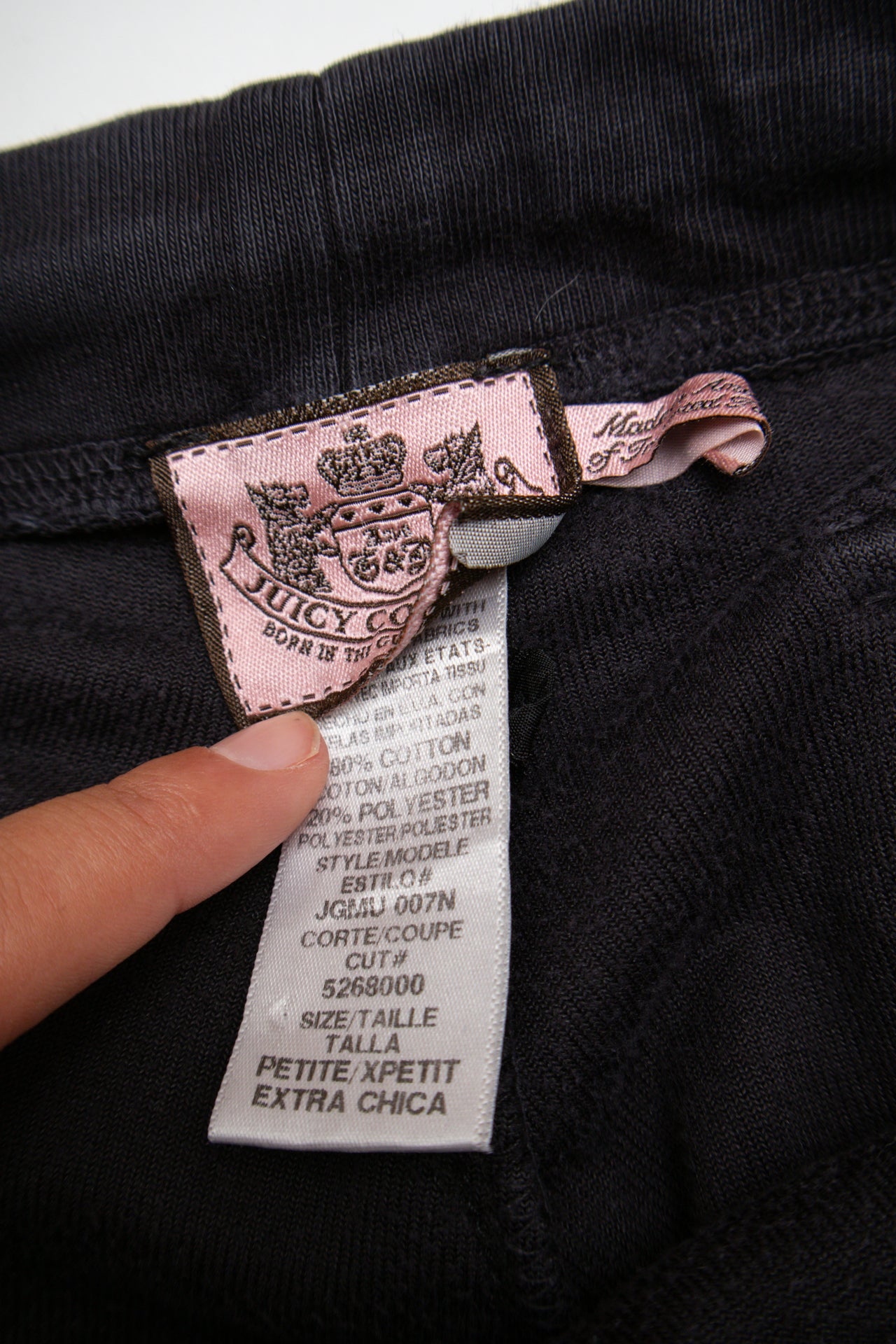 #181 USA Y2K Juicy Couture velour back pocket flares | Size 6/8 | C. 152