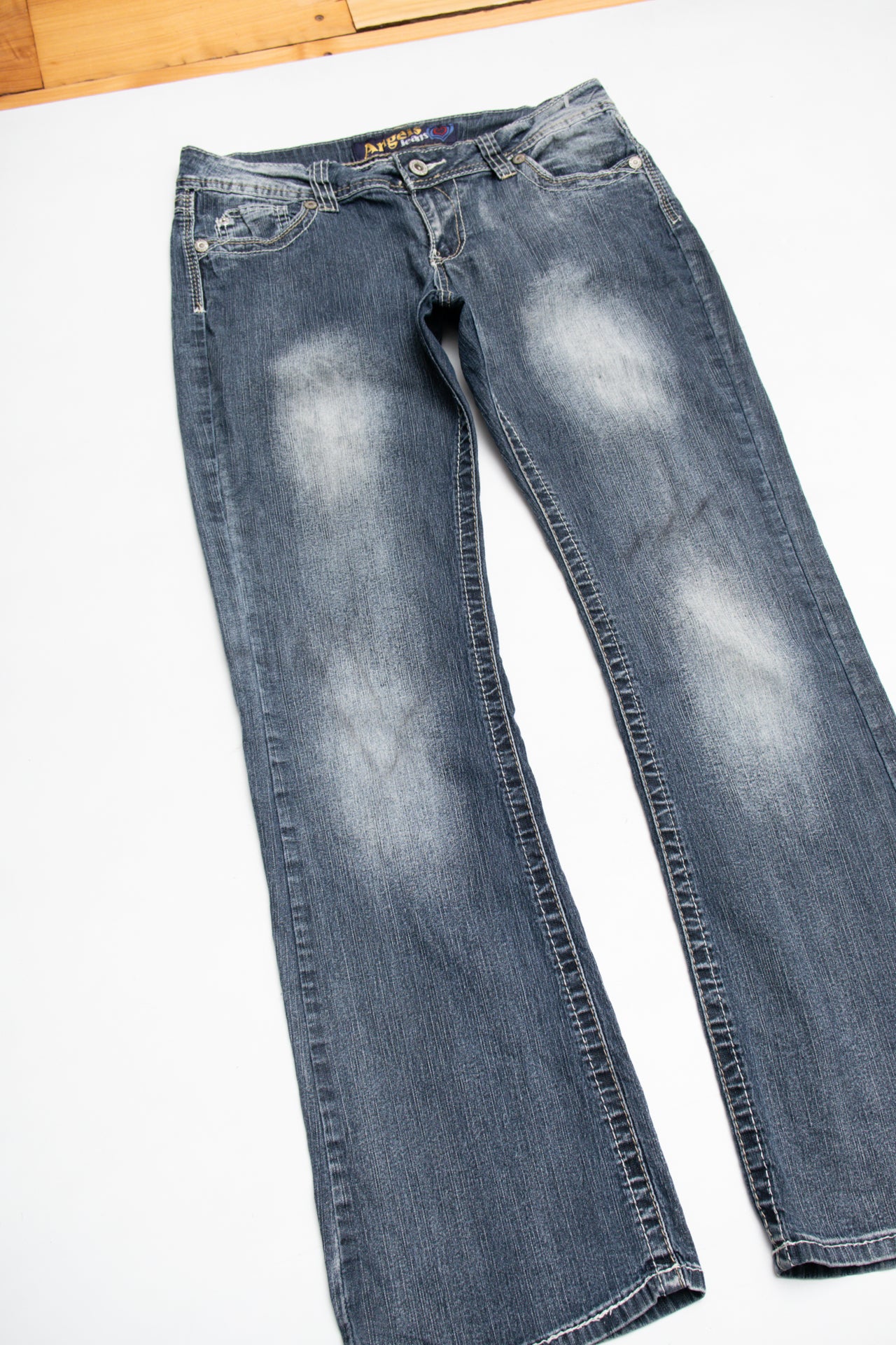 #183 Y2K Angels flared jeans | Size 12 | C. 152