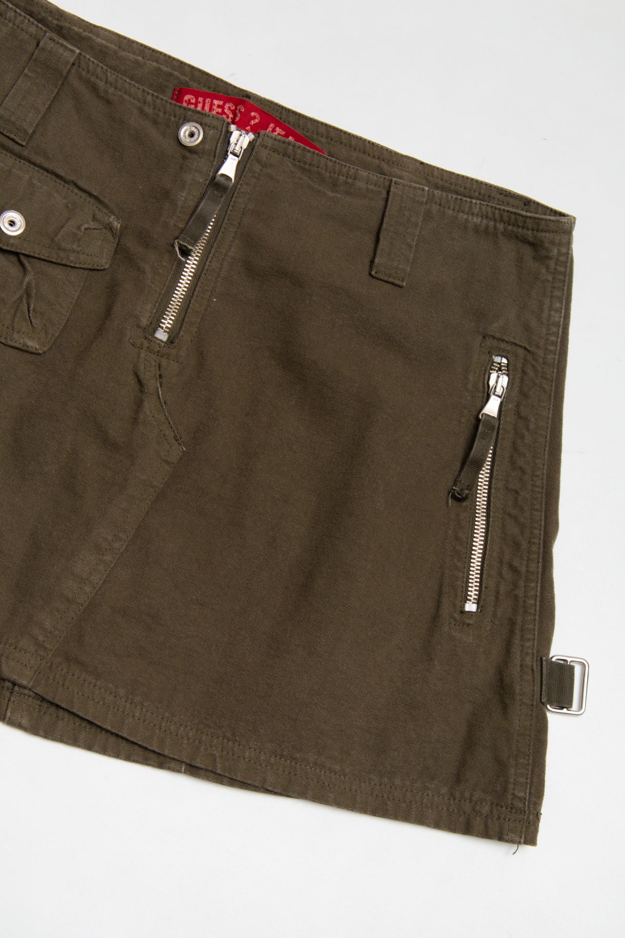 #125 Guess khaki cargo mini skirt | c. 159 | size 8