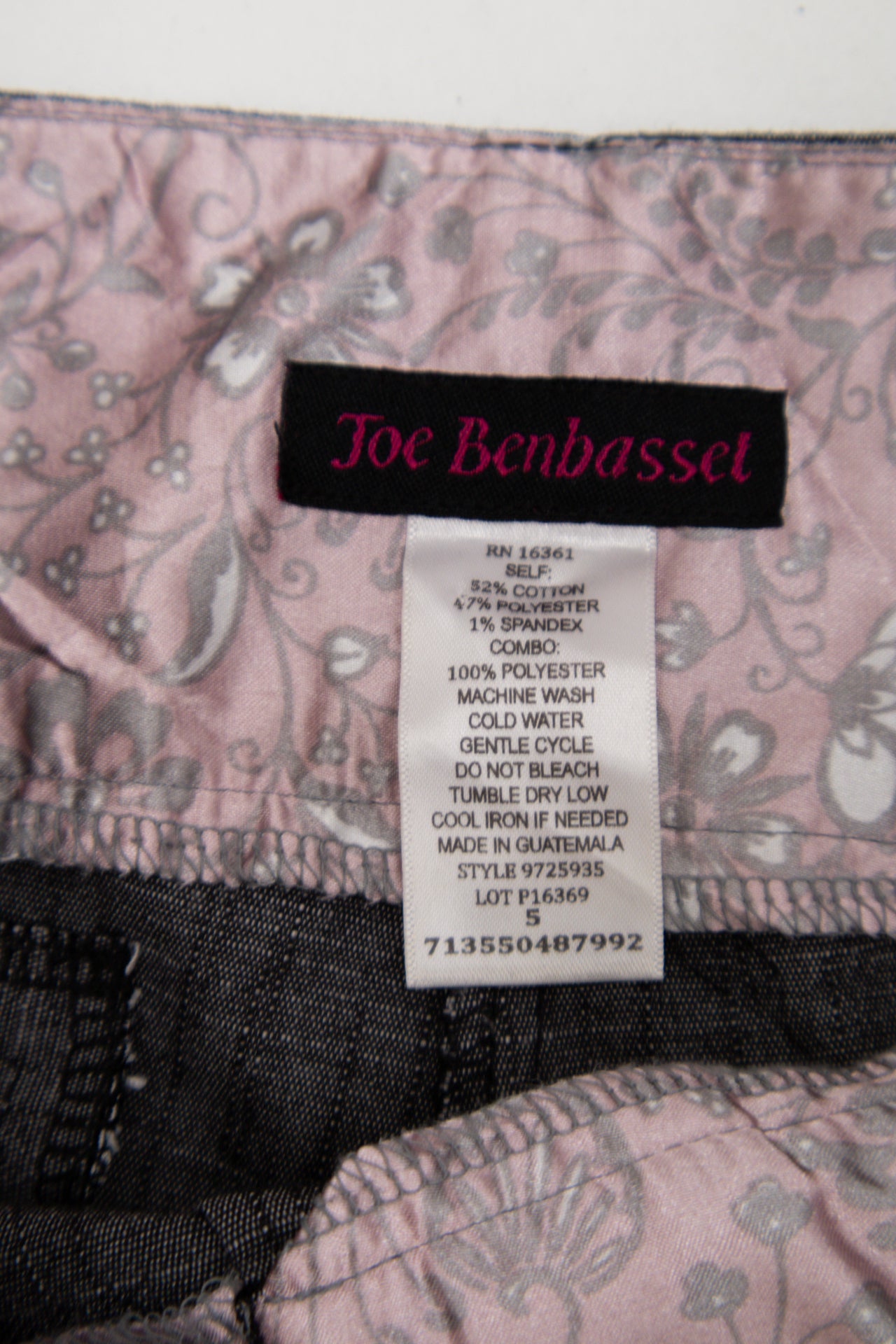 #136 Joe Benbasset office pants | c. 159 | size 8