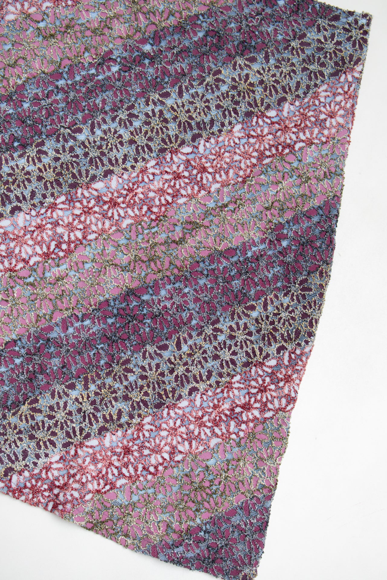 #151 Aprēs La Pluie Paris floral lace skirt | c. 159 | size 8