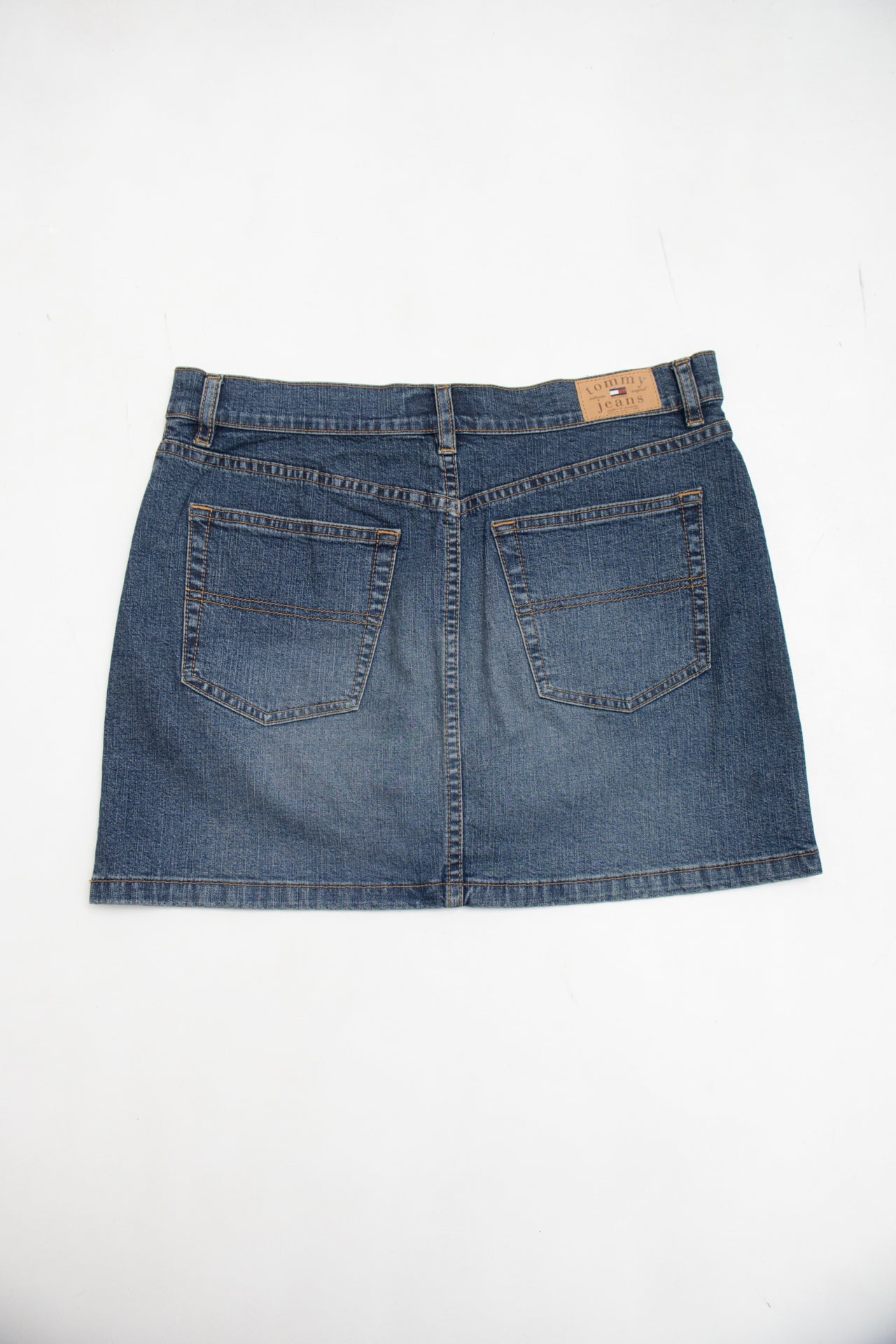 #205 Tommy Hilfiger denim skirt | c. 159 | size 8