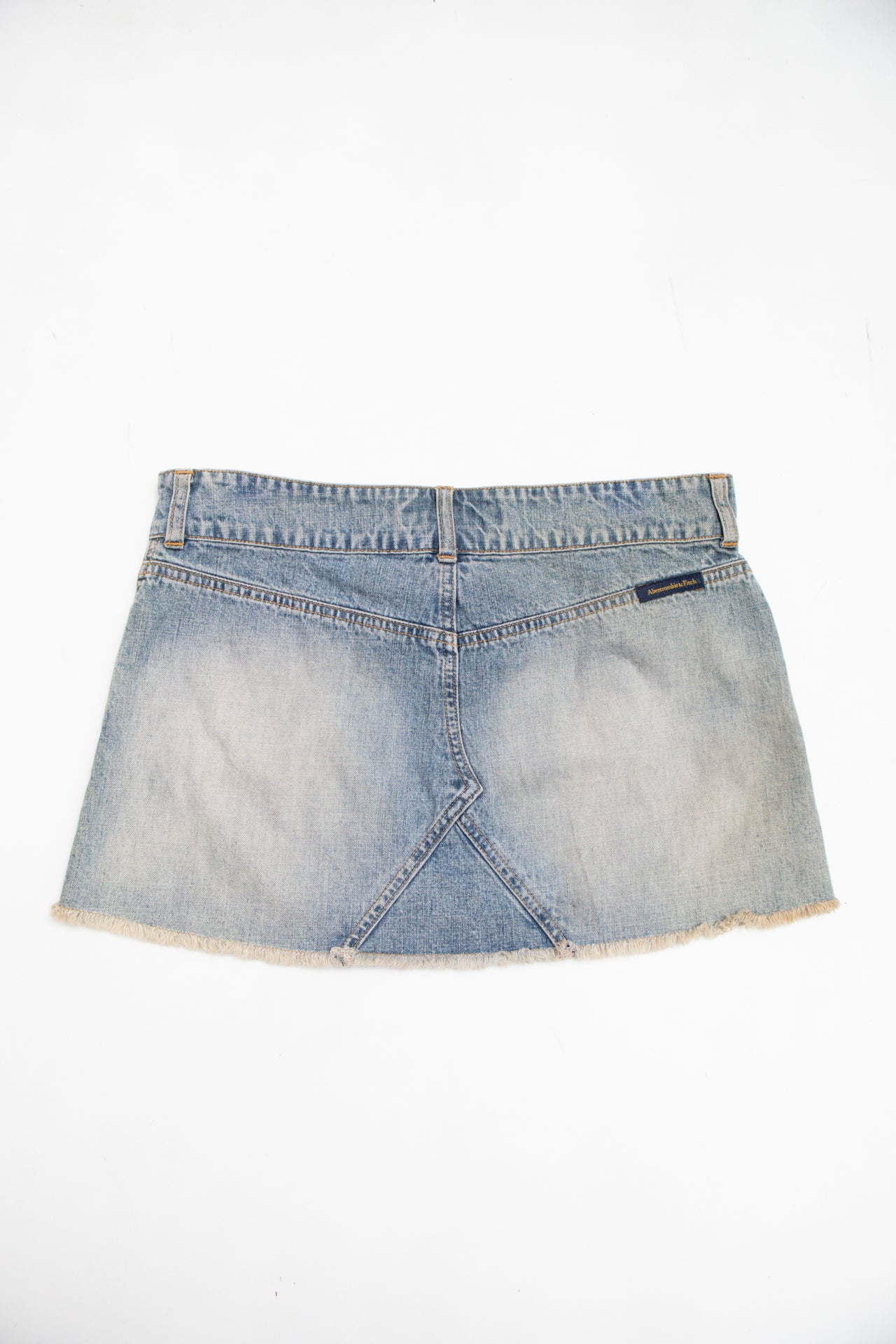 #209 Abercrombie & Fitch light wash denim skirt | c. 159 | size 8