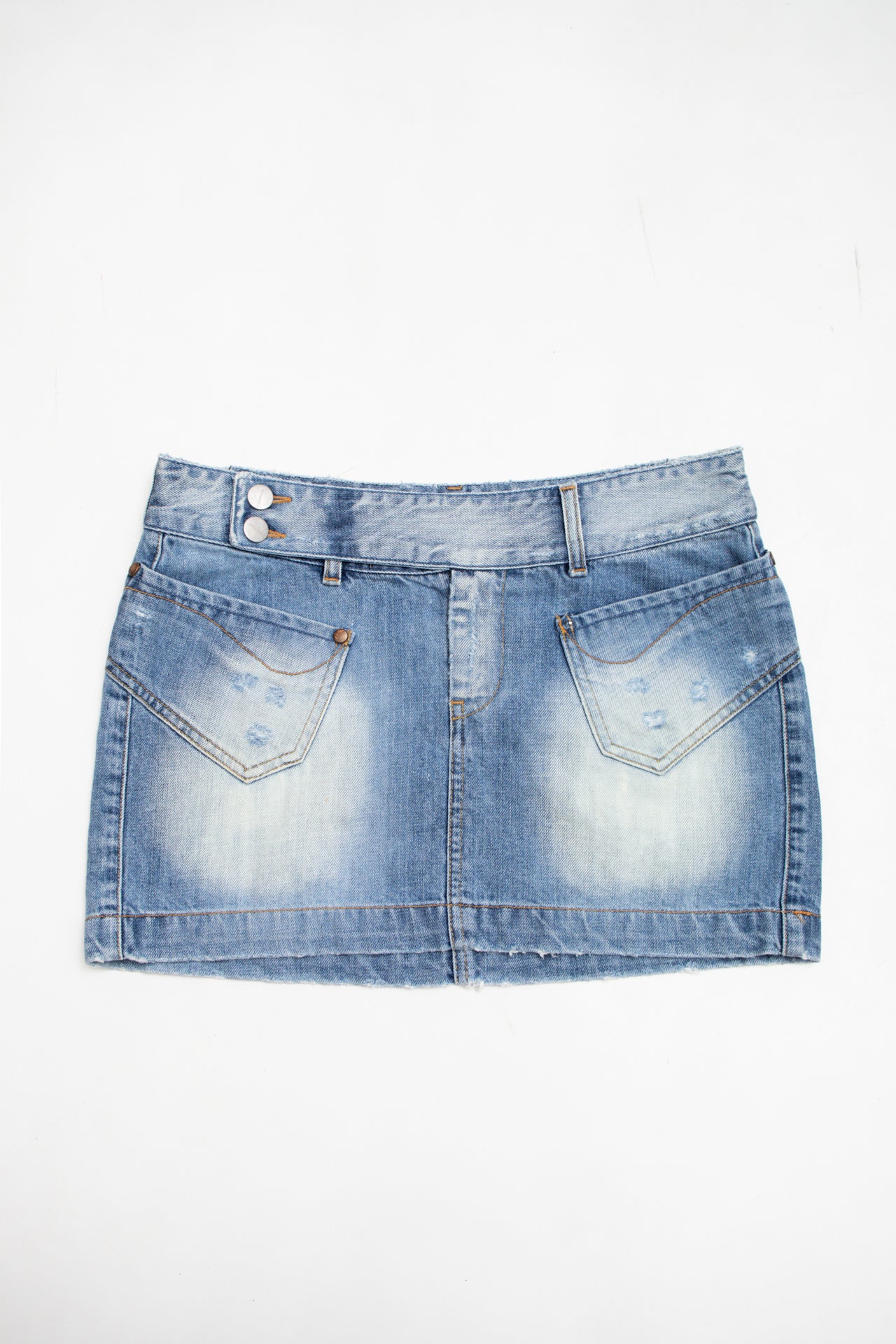 #211 Free Soul light-wash mini skirt | c. 159 | size 8