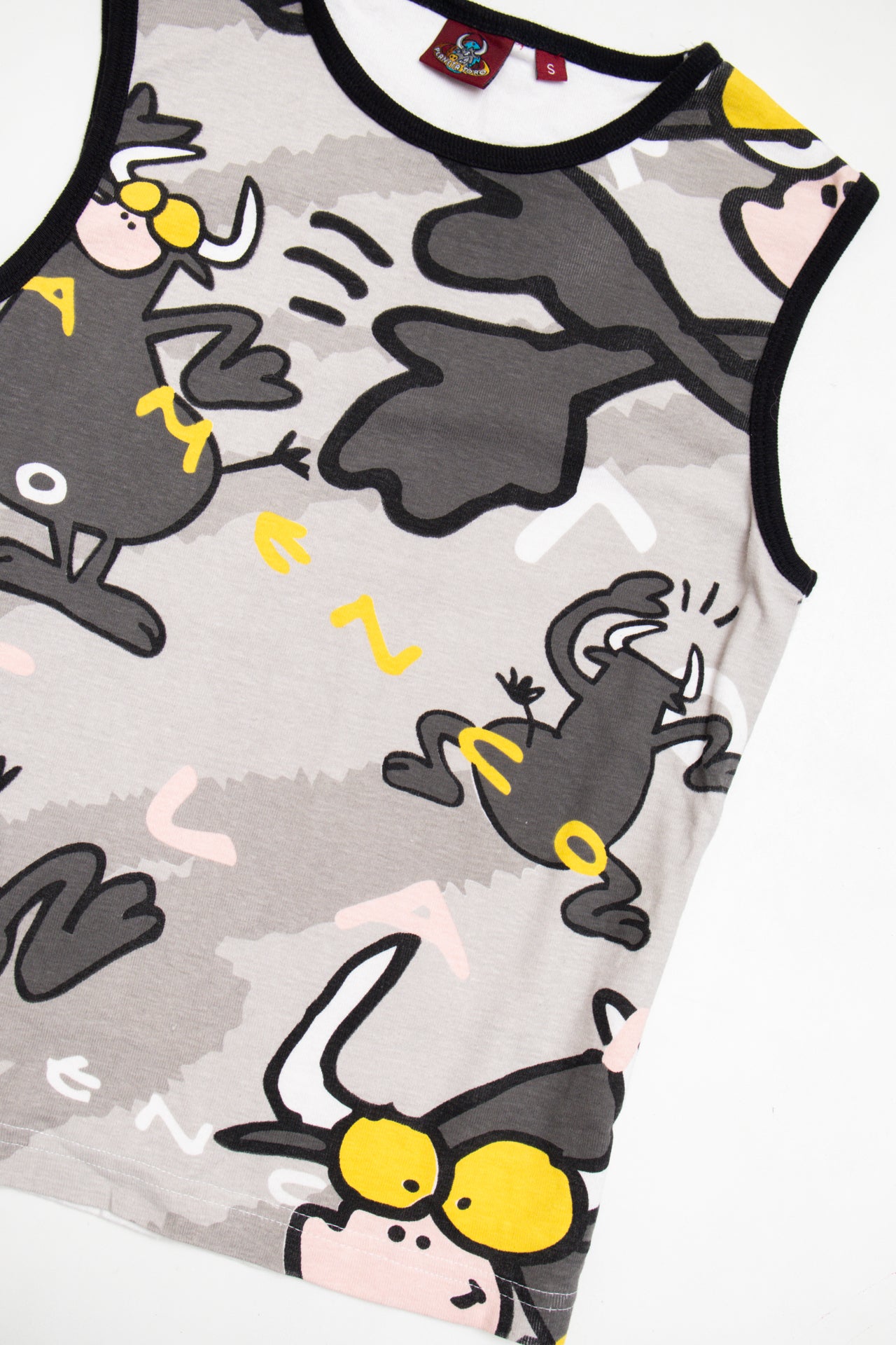 #235 Planeta Toro cow tank | c. 159 | size 8
