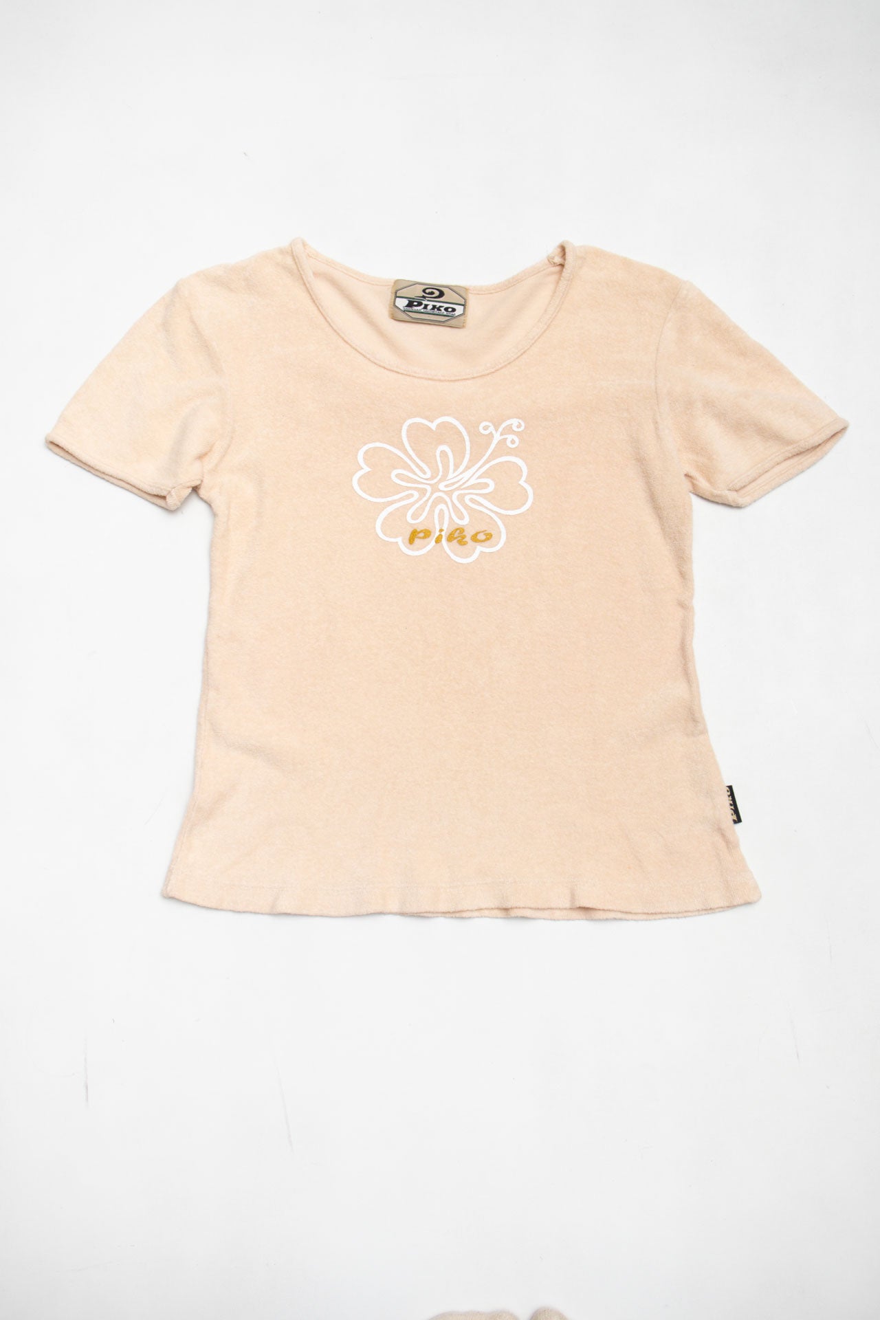 #71 Piko hibiscus tee | c. 153 | size 8/10