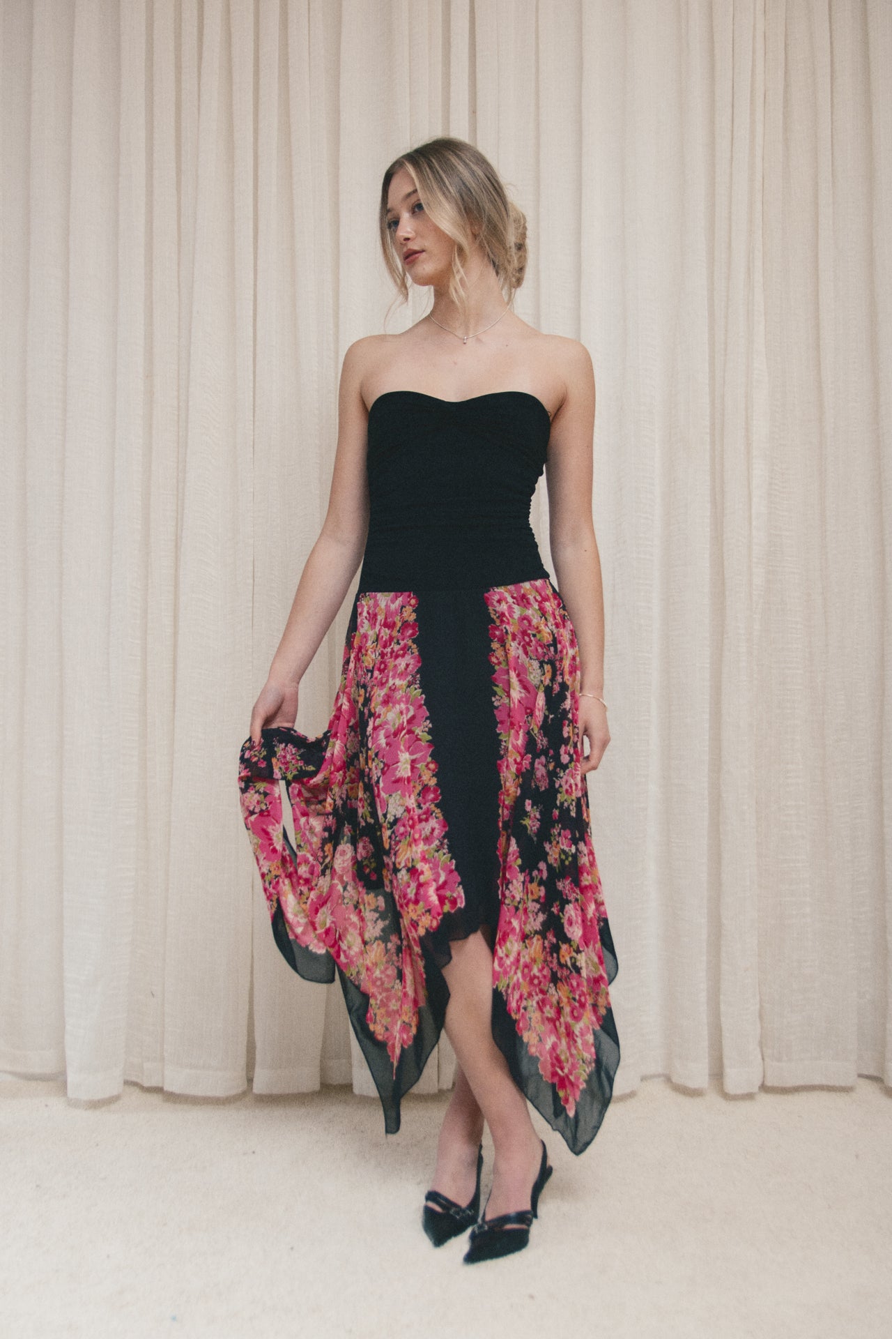 #149 Wrapper Floral Chiffon Handkerchief-hem Party Dress Black | c. 169 | Size 10