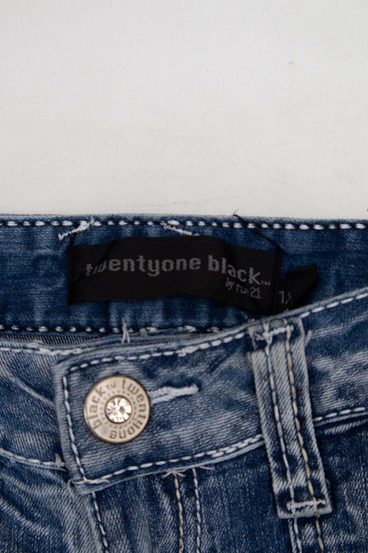 #009 Twenty Black By Rue 21 Jeans Blue | c. 206 | Size 6