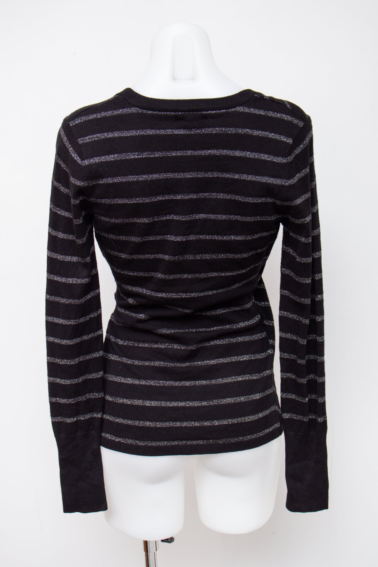 #96 Guess T-shirt Black | c. 195 | Size 8
