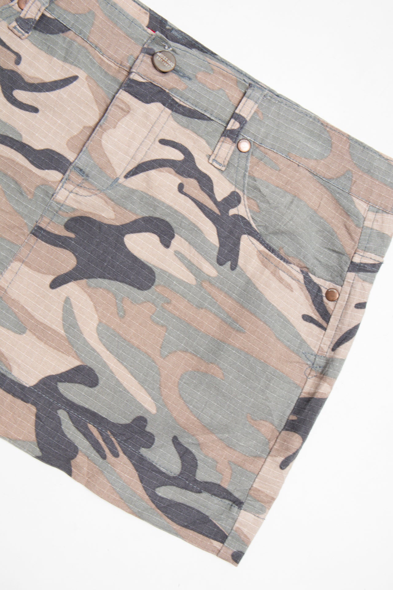 #069 Mossimo Mini Skirt Beige | c. 204 | Size 8