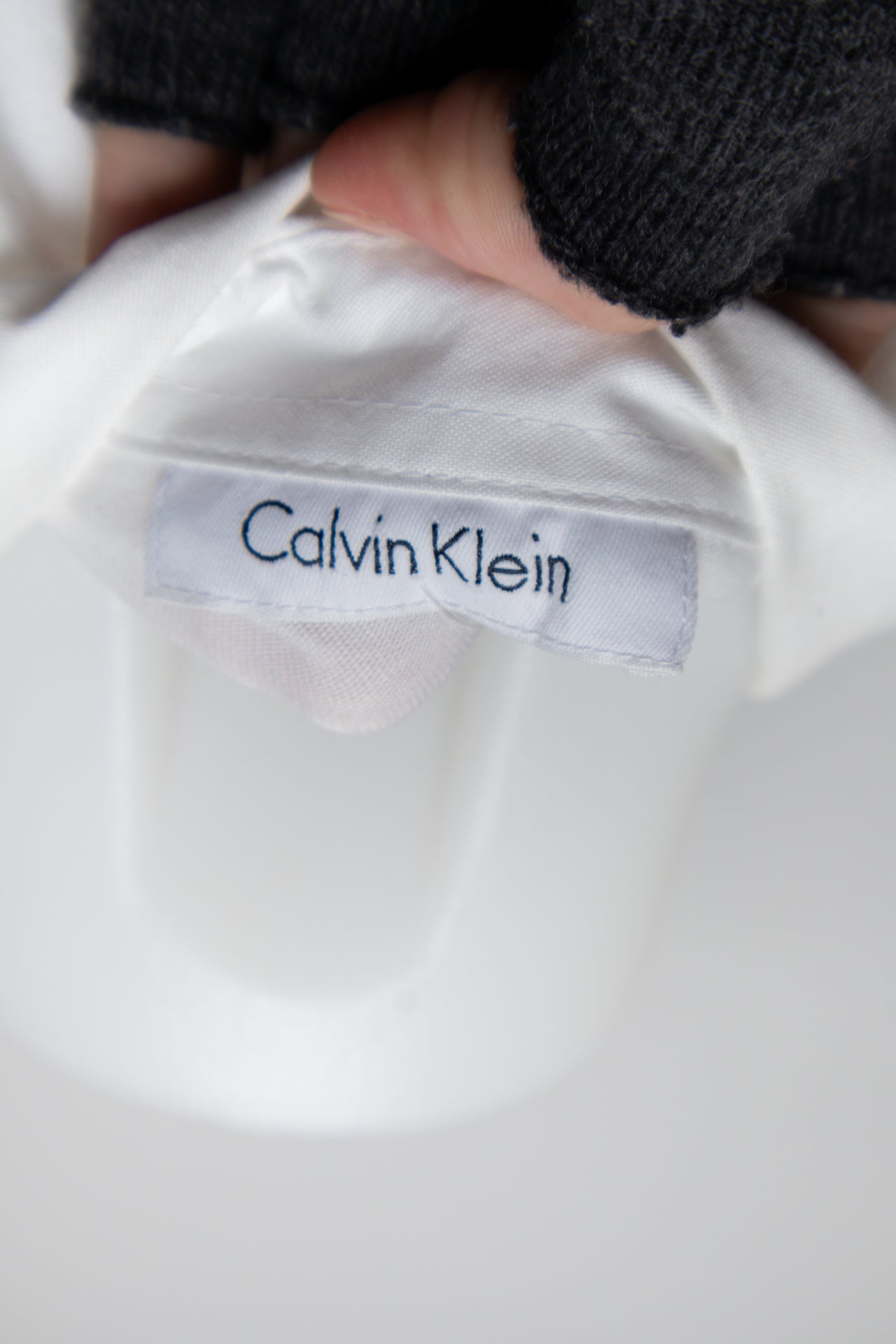 #105 Calvin Klein T-shirt White | c. 191 | Size 10