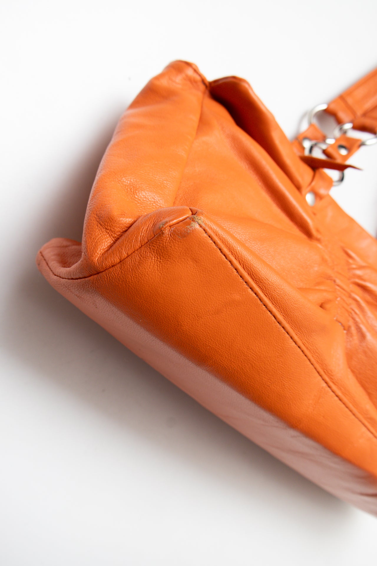 #203 Viva Bags Of California Shoulder Bag Orange | c. 196 | Size