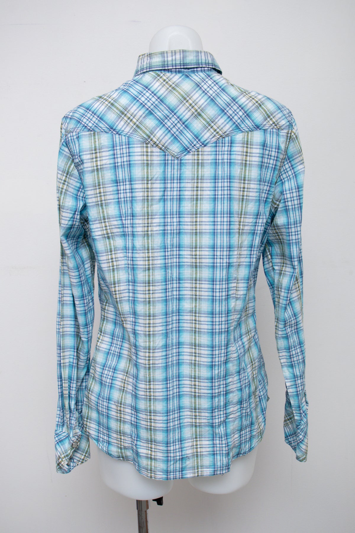 #050 Roper Long Sleeve Blue | c. 209 | Size 10