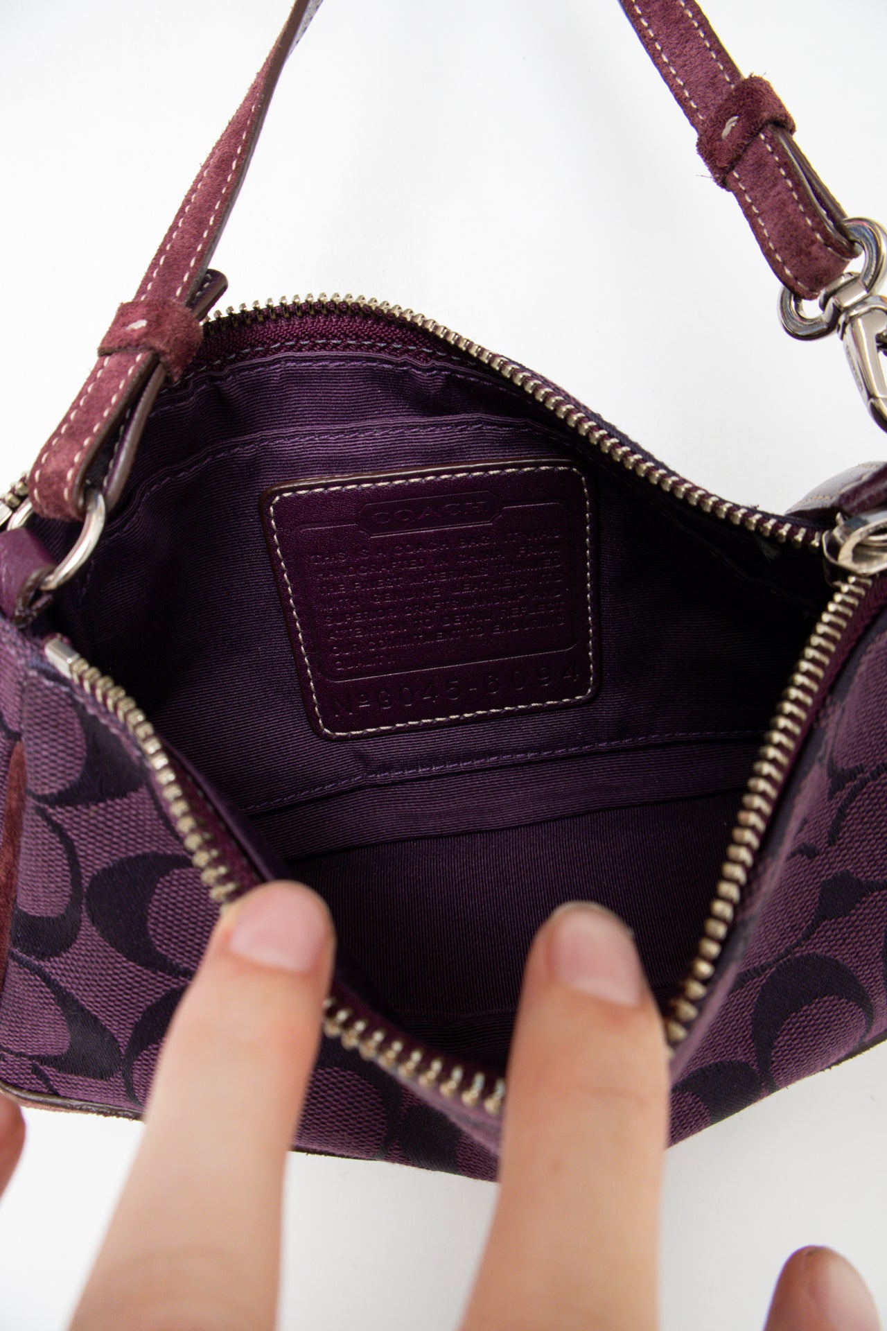 #159 Coach Shoulder Bag Purple | c. 183 | Size