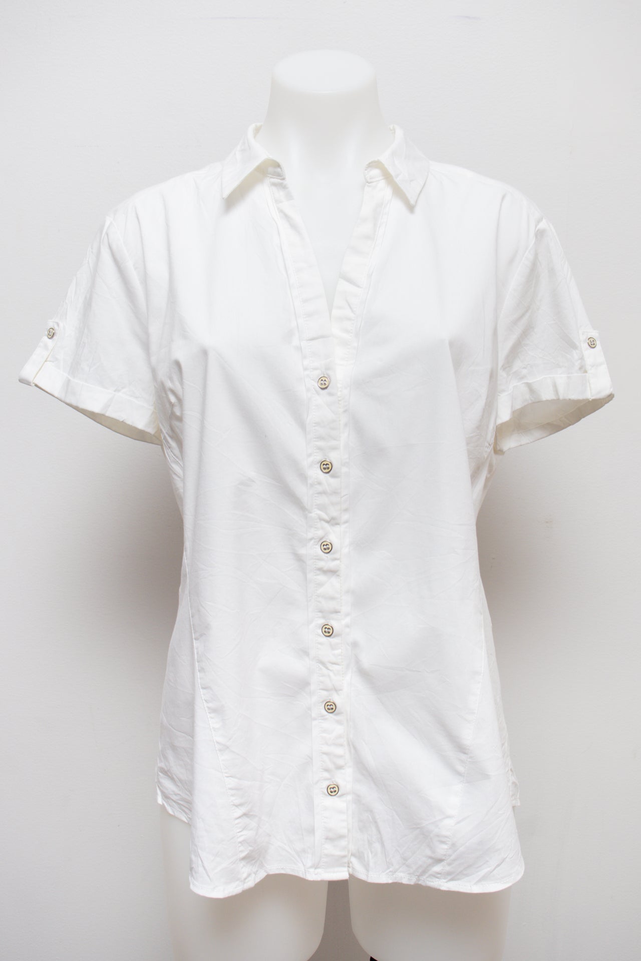 #58 7th Avenue Design Studio New York & Company T-shirt White | c. 190 | Size 12