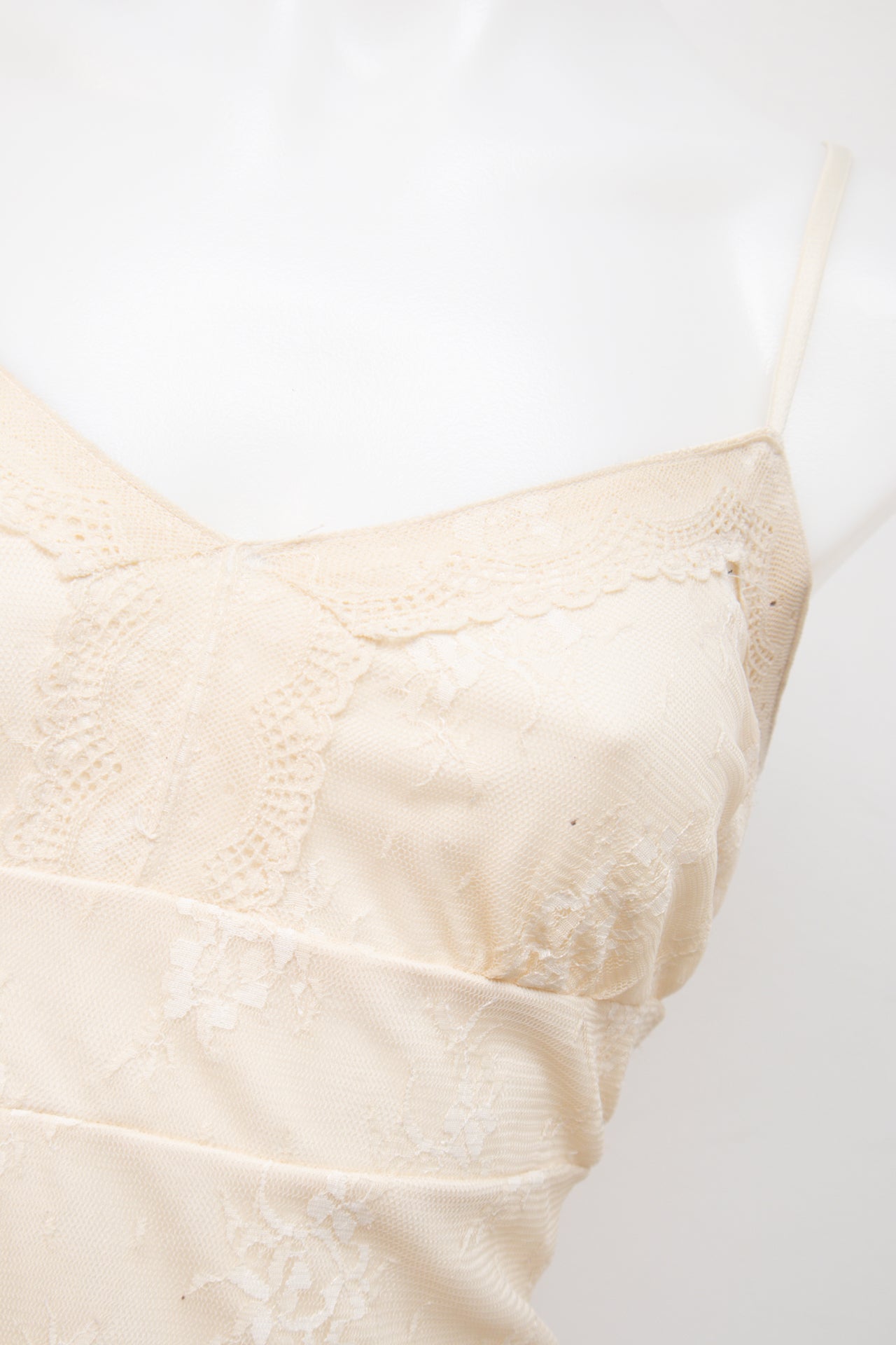 #027 Xhilaration Camisole Beige | c. 202 | Size 10
