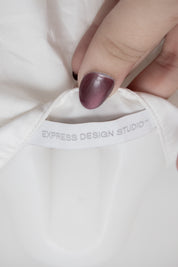 #058 Express Design Studio Long Sleeve White | c. 213 | Size 8