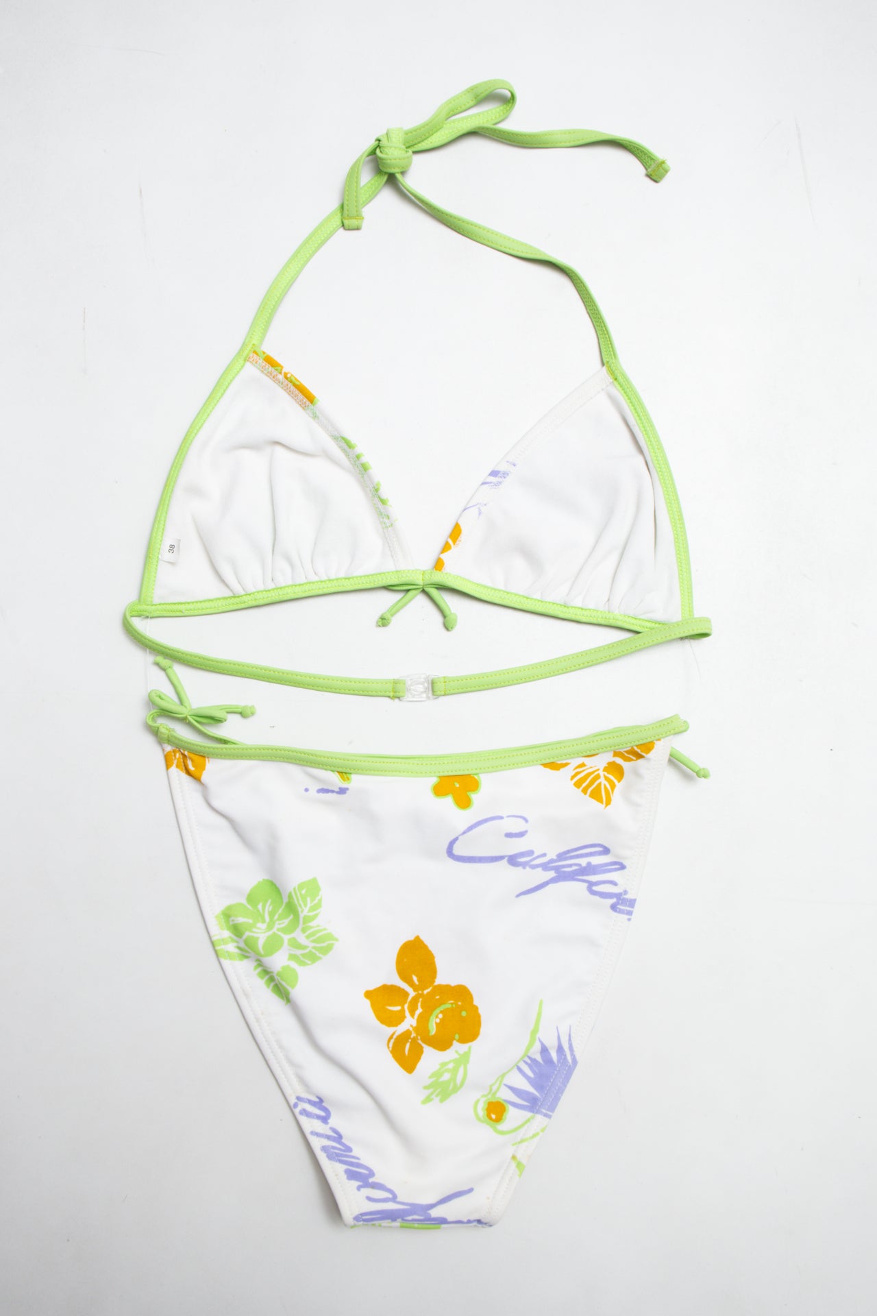 #092 Bikini White | c. 213 | Size 8