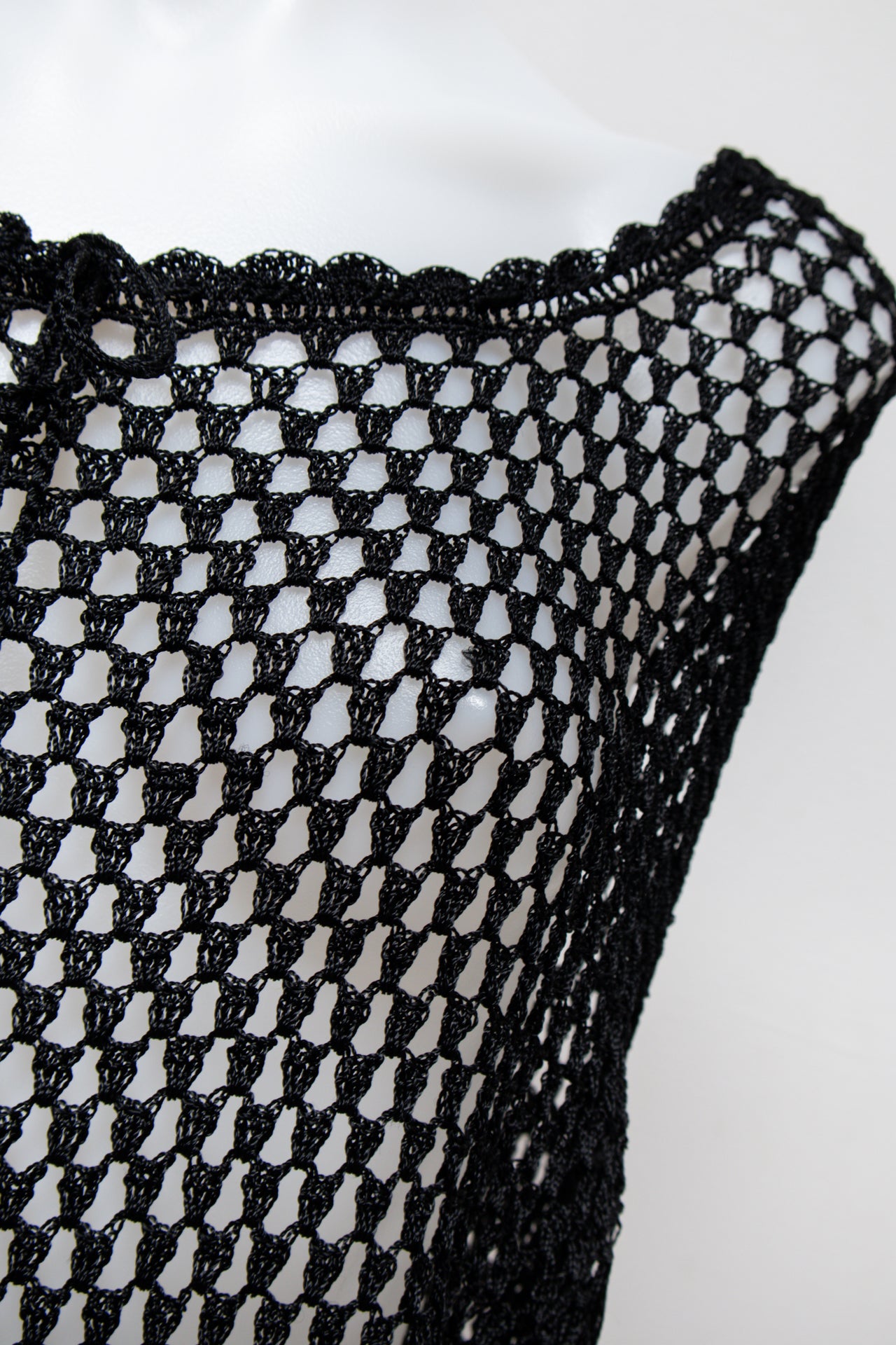 #208 Camisole Top Black | c. 192 | Size