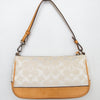 #185 Coach Shoulder Bag Beige | c. 202 | Size