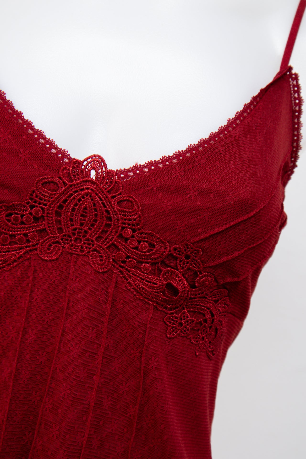 #033 Cami Top Red | c. 202 | Size 8