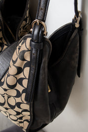 #196 Coach Bag Black | c. 210 | Size