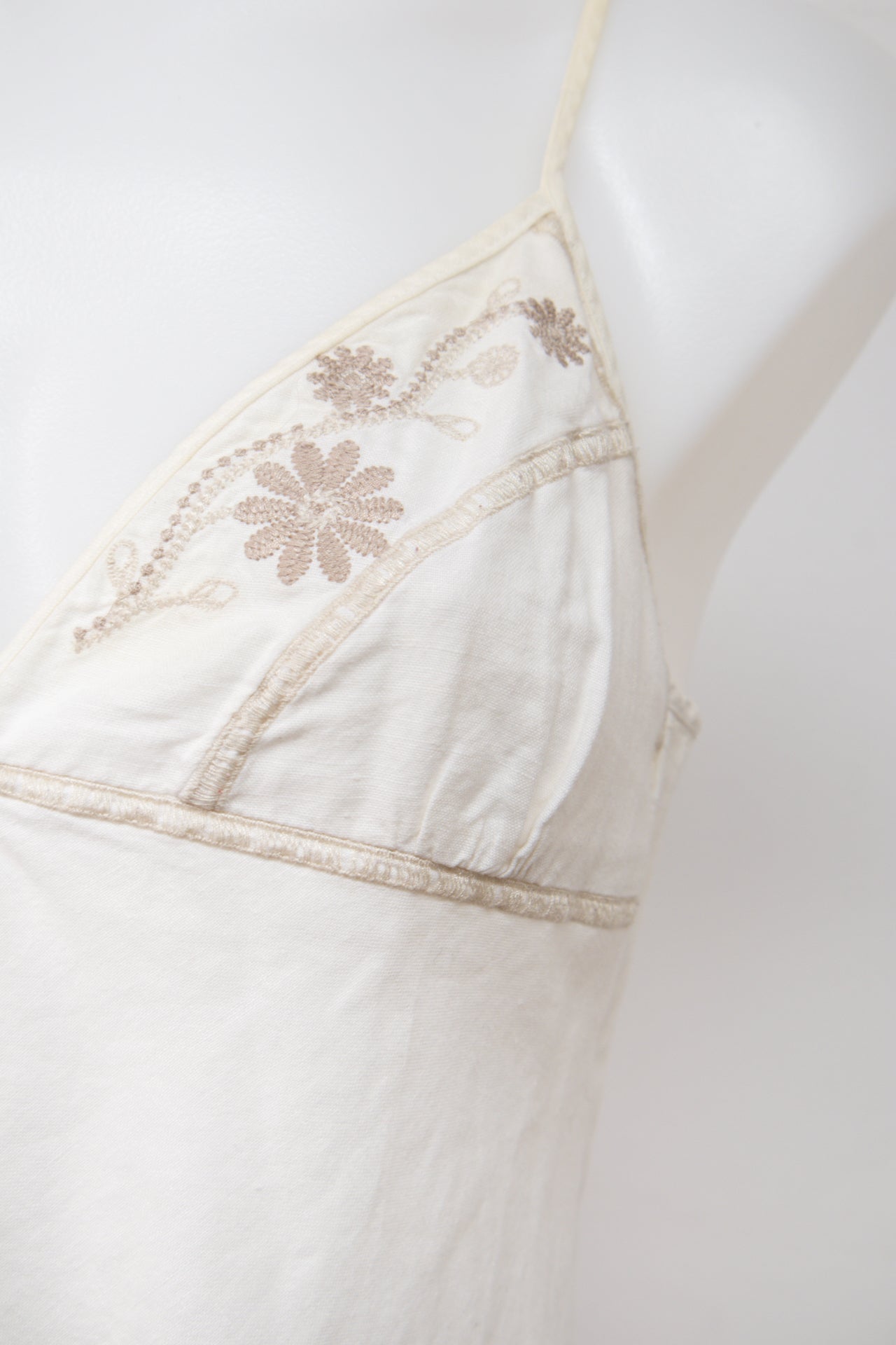 #05 Etam Cami Top White | c. 198 | Size 12