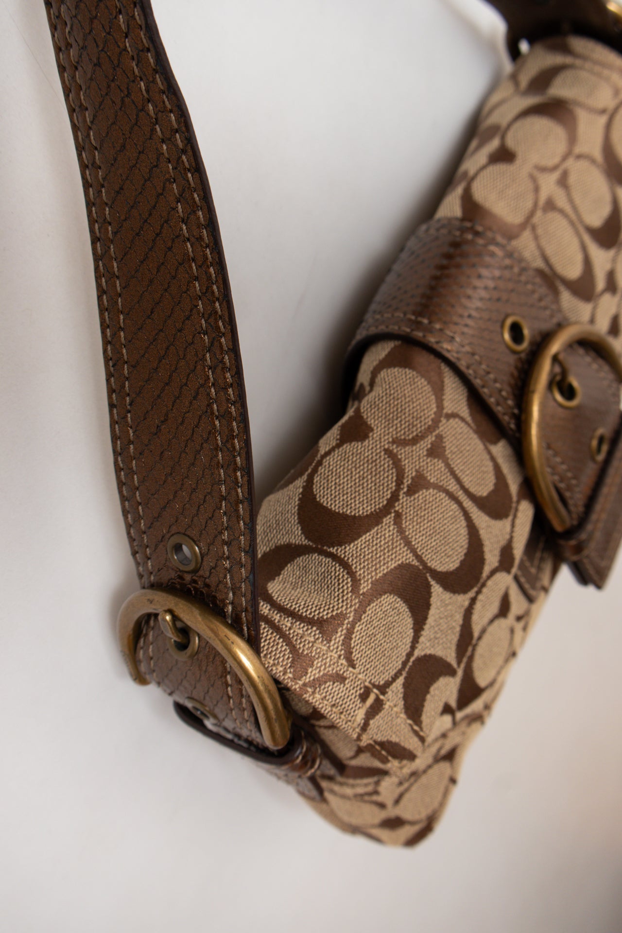 #201 Coach Shoulder Bag Brown | c. | Size