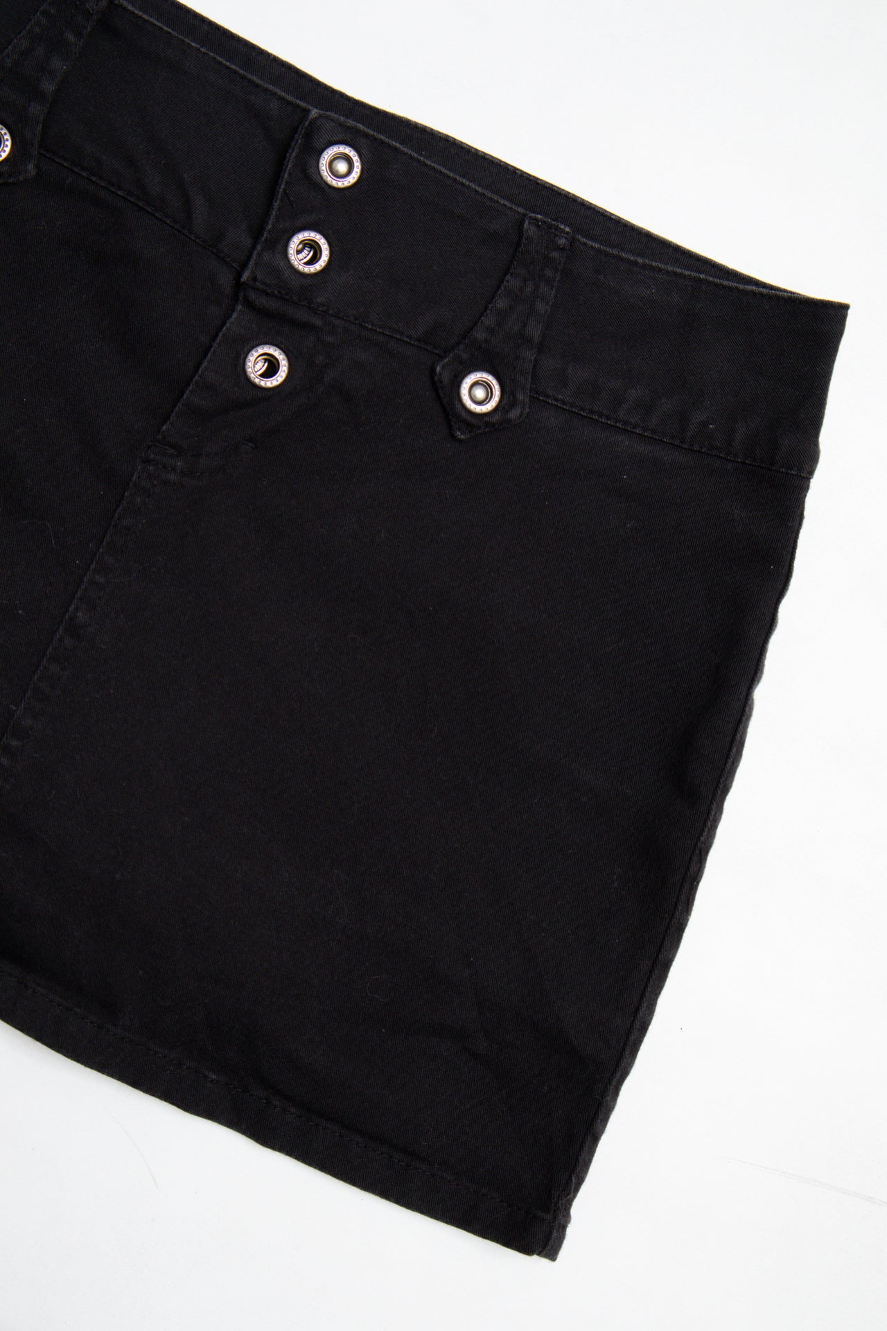 #150 Jordache Mini Skirt Black | c. 200 | Size 8
