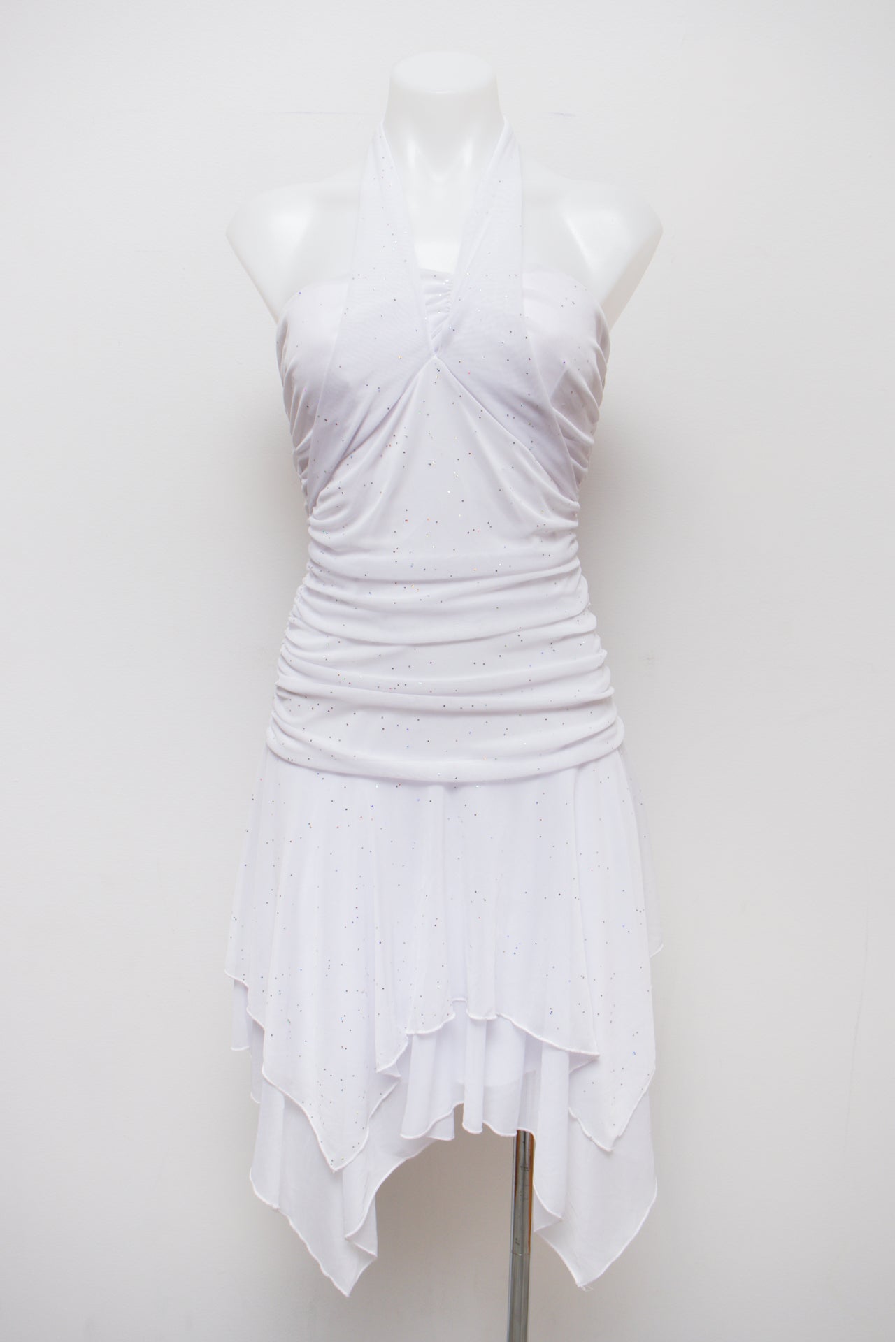 #126 Taboo Halter Top White | c. 190 | Size 8