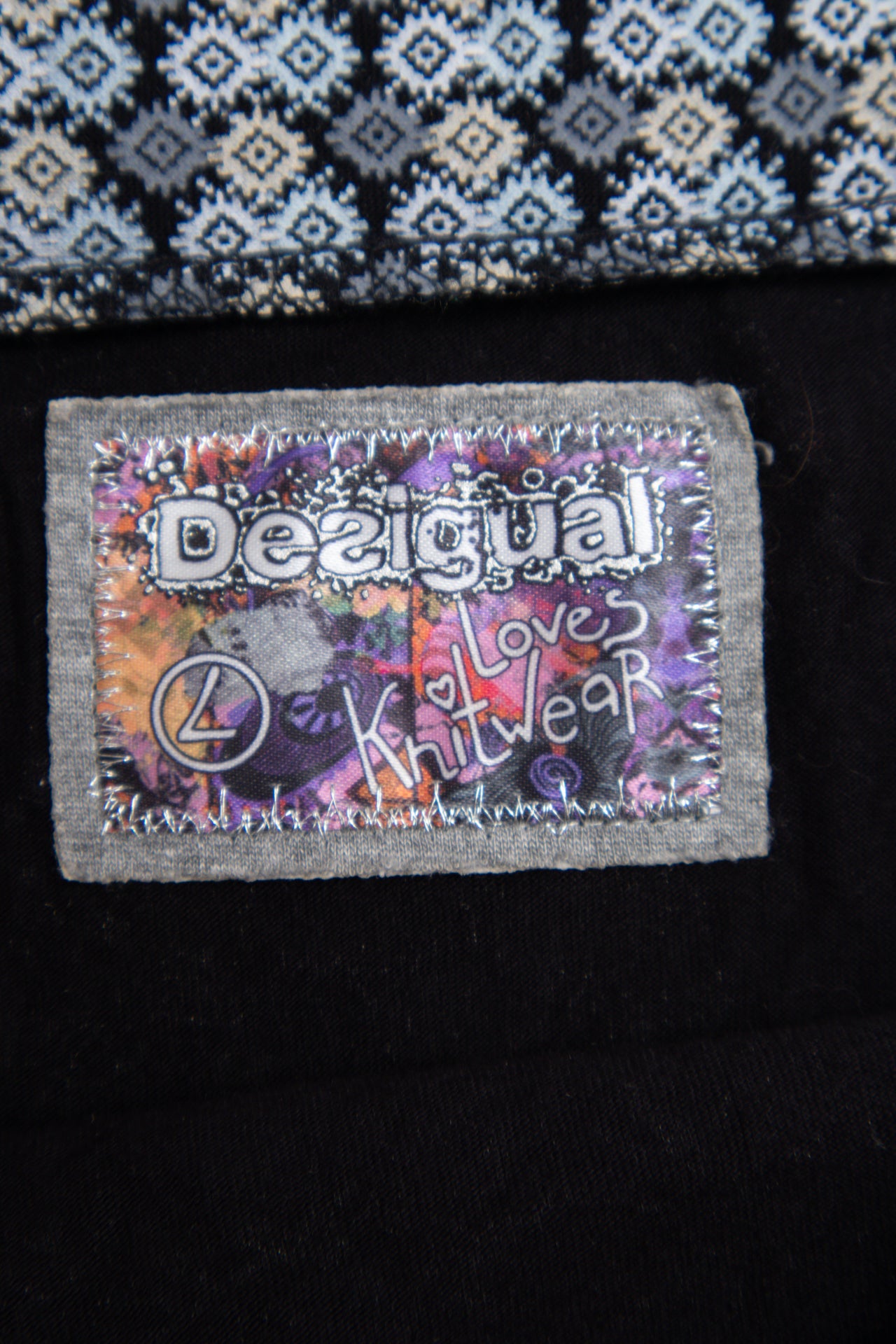 #130 Desigual Mini Skirt Black | c. 210 | Size 8